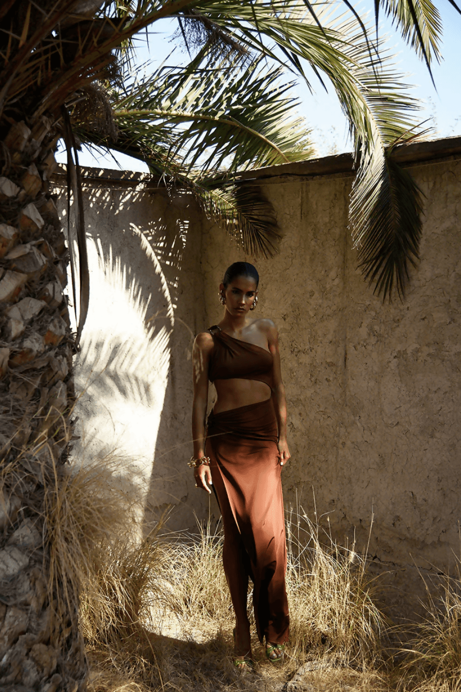 Isamaya Dress - Endless - UAE Rental and Resale for Women's Fashion