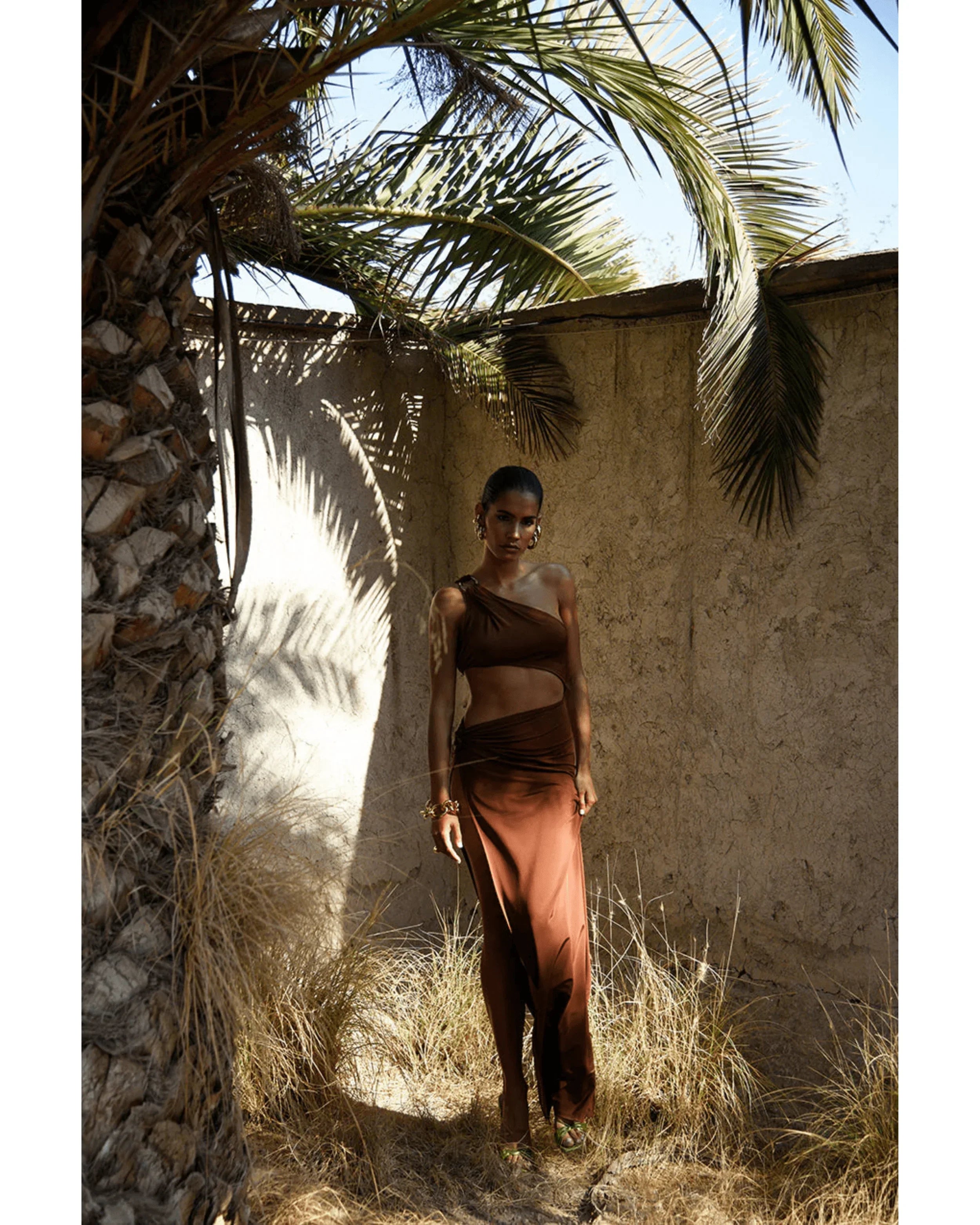 Isamaya Dress - Endless - UAE Rental and Resale for Women's Fashion
