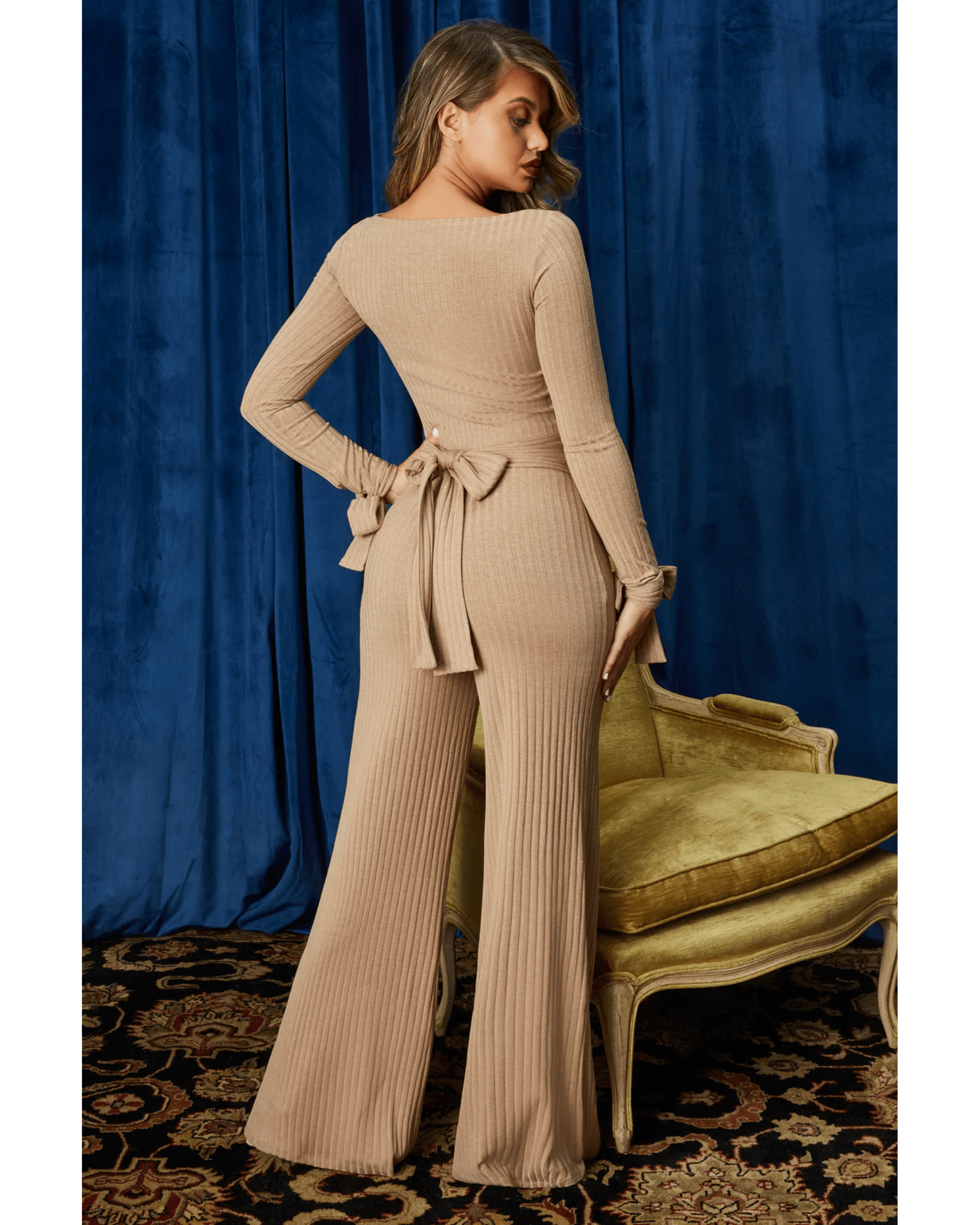 It's A Knit Petite Ribbed Keyhole Wide Leg Jumpsuit - Endless - UAE Rental and Resale for Women's Fashion