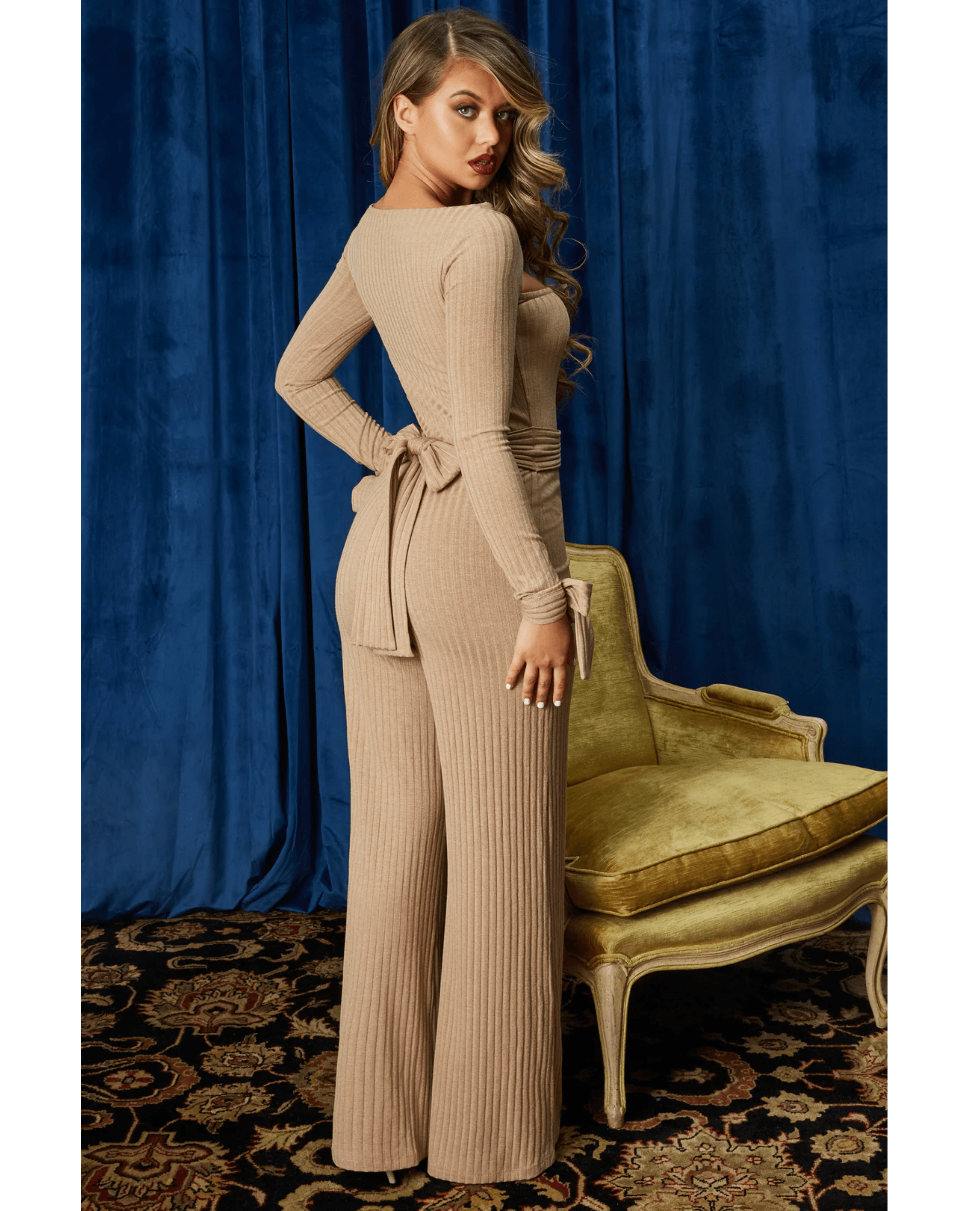 It's A Knit Petite Ribbed Keyhole Wide Leg Jumpsuit - Endless - UAE Rental and Resale for Women's Fashion