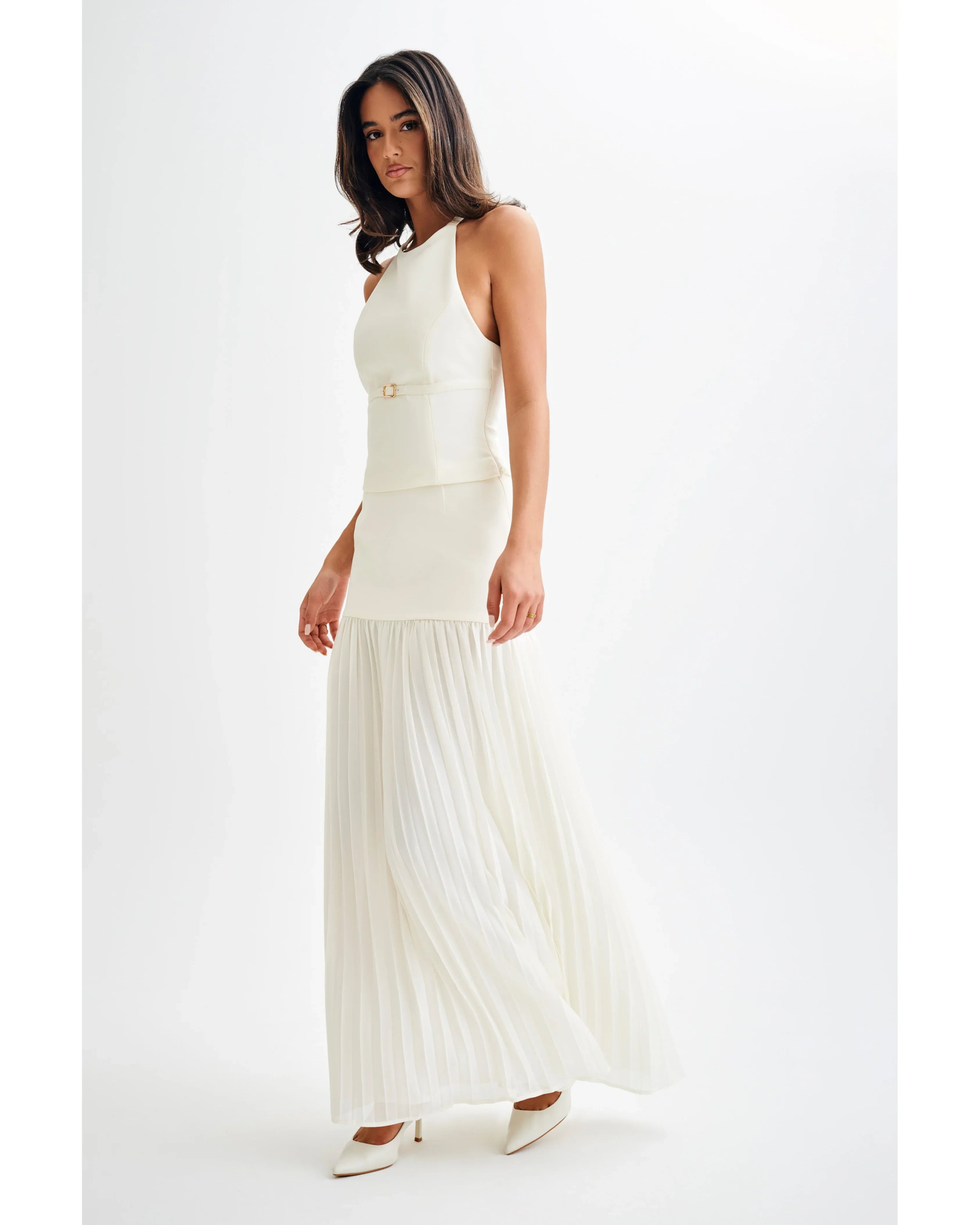 Jillian Pleated Maxi Skirt - Endless - UAE Rental and Resale for Women's Fashion