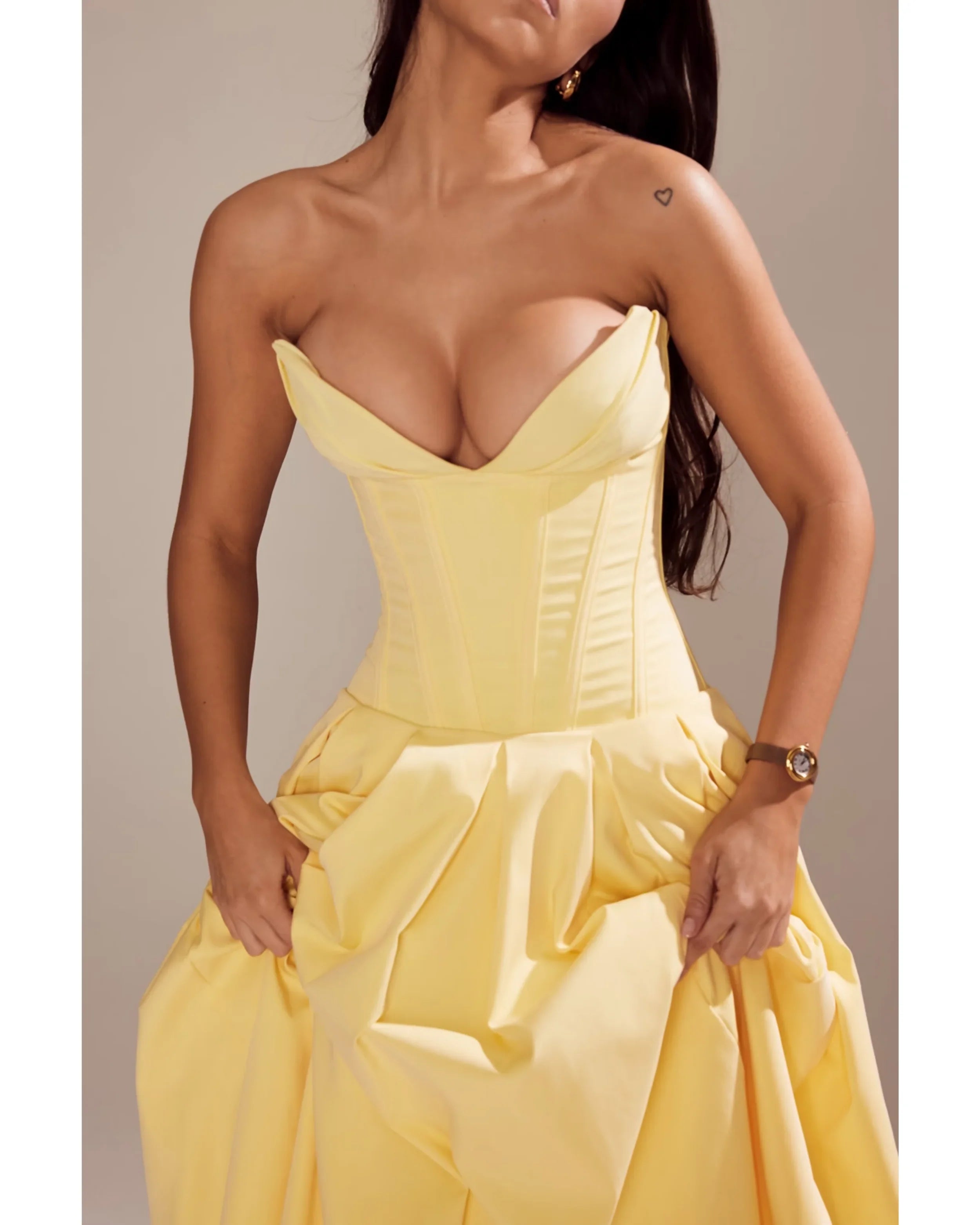 Lady Sunshine Strapless Tulle Midi Dress - Endless - UAE Rental and Resale for Women's Fashion