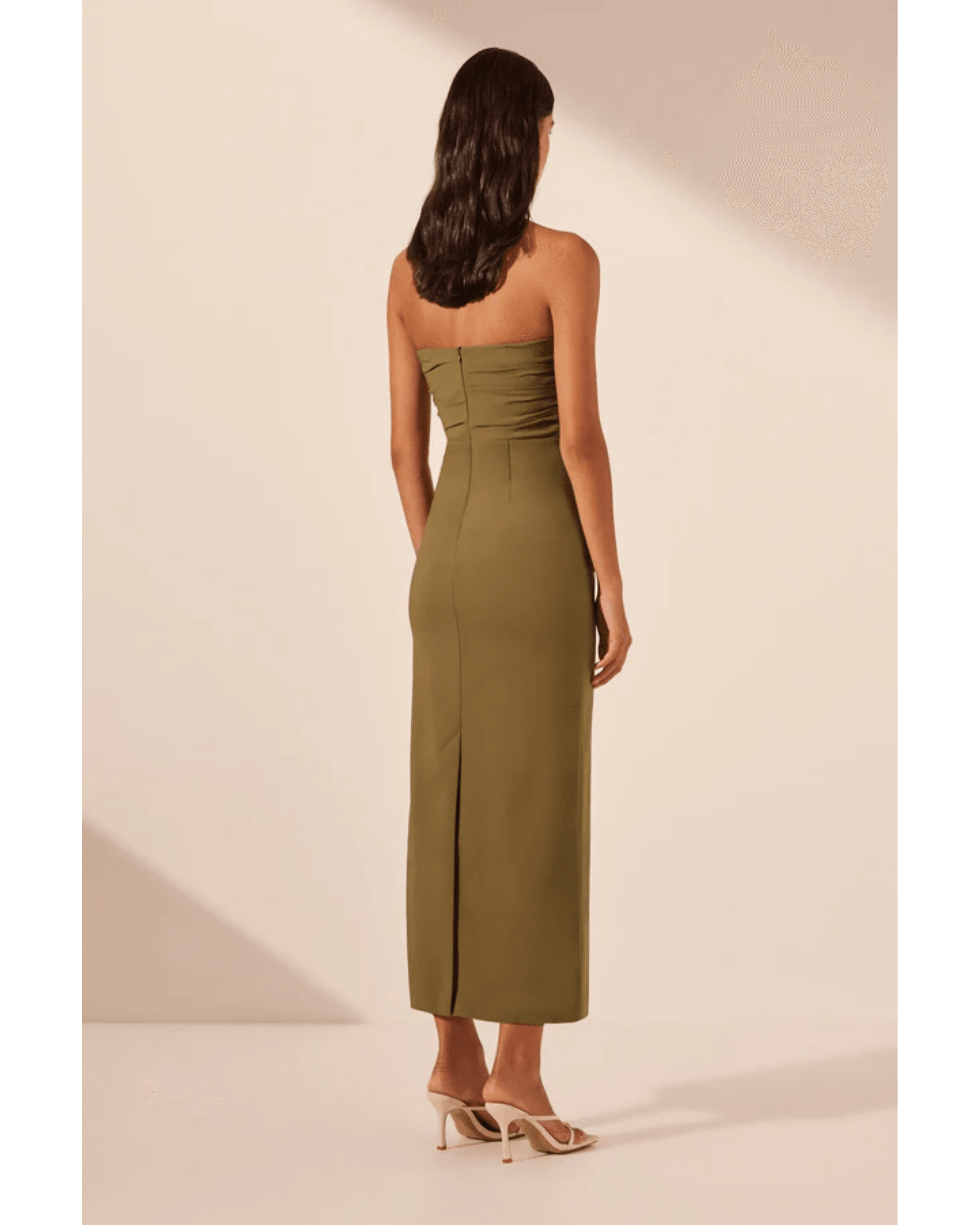 Lani Strapless Gathered Midi Dress - Endless - UAE Rental and Resale for Women's Fashion
