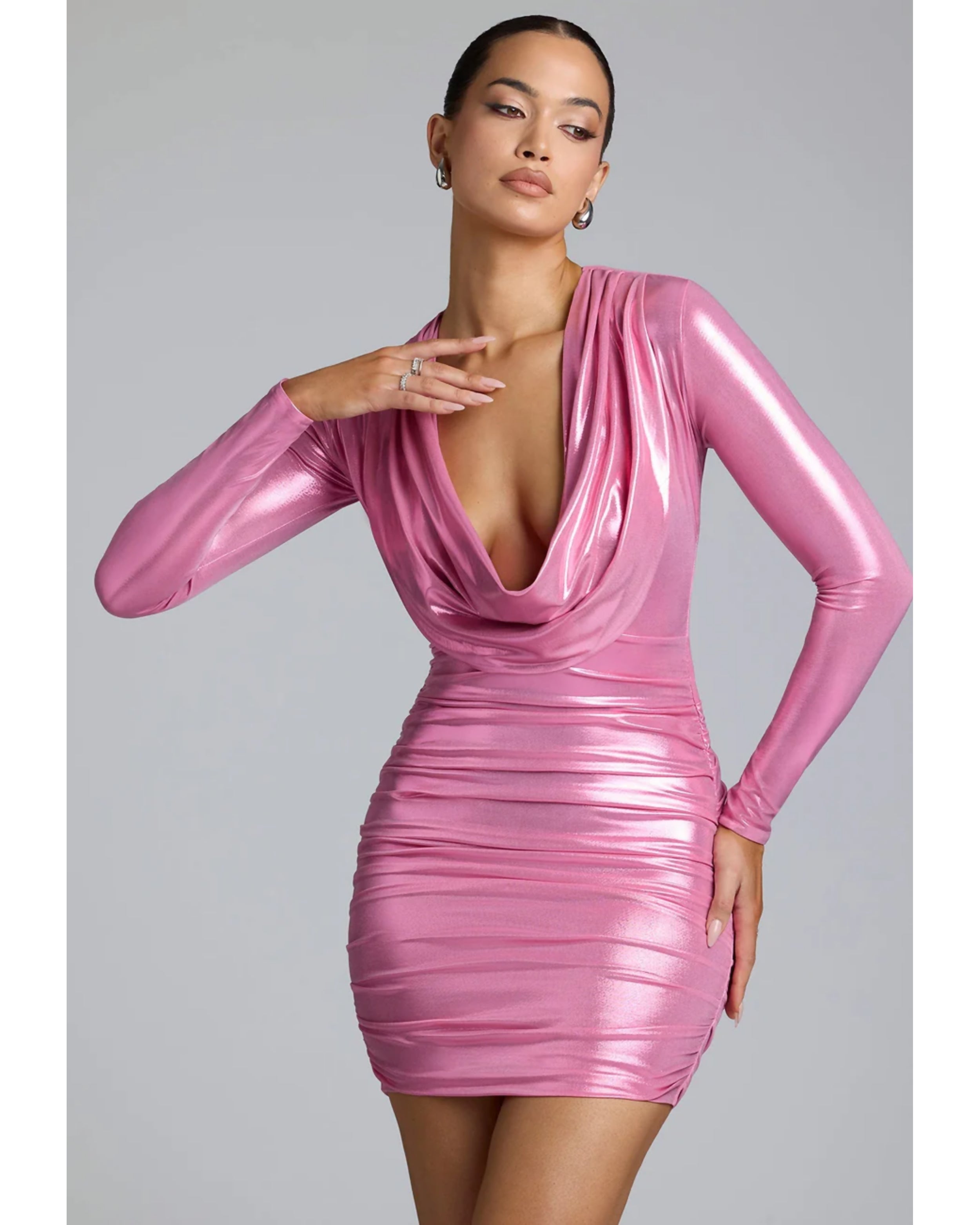 Layla Long Sleeve Metallic Jersey Mini Dress - Endless - UAE Rental and Resale for Women's Fashion