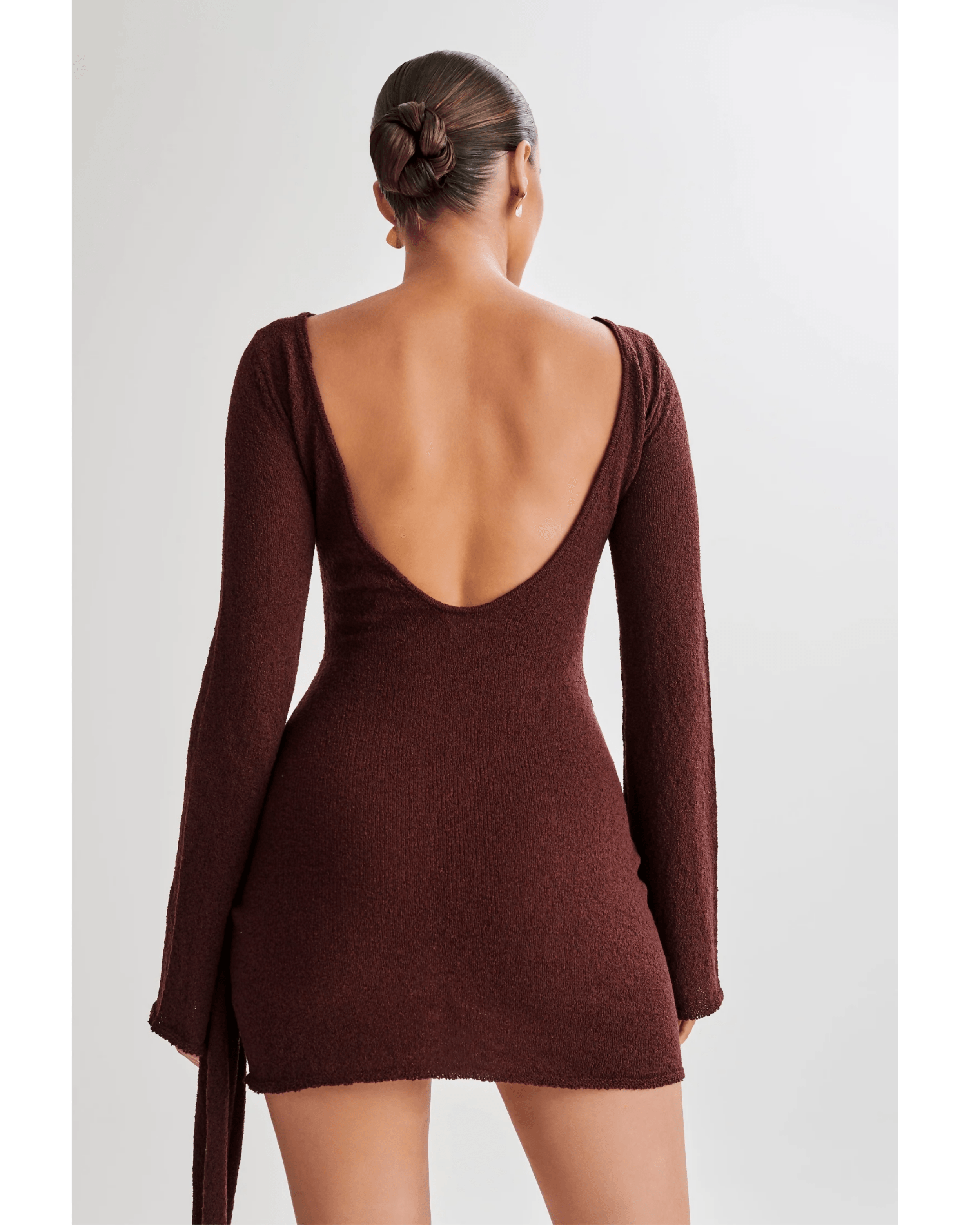 Liana Long Sleeve Knit Mini Dress - Endless - UAE Rental and Resale for Women's Fashion
