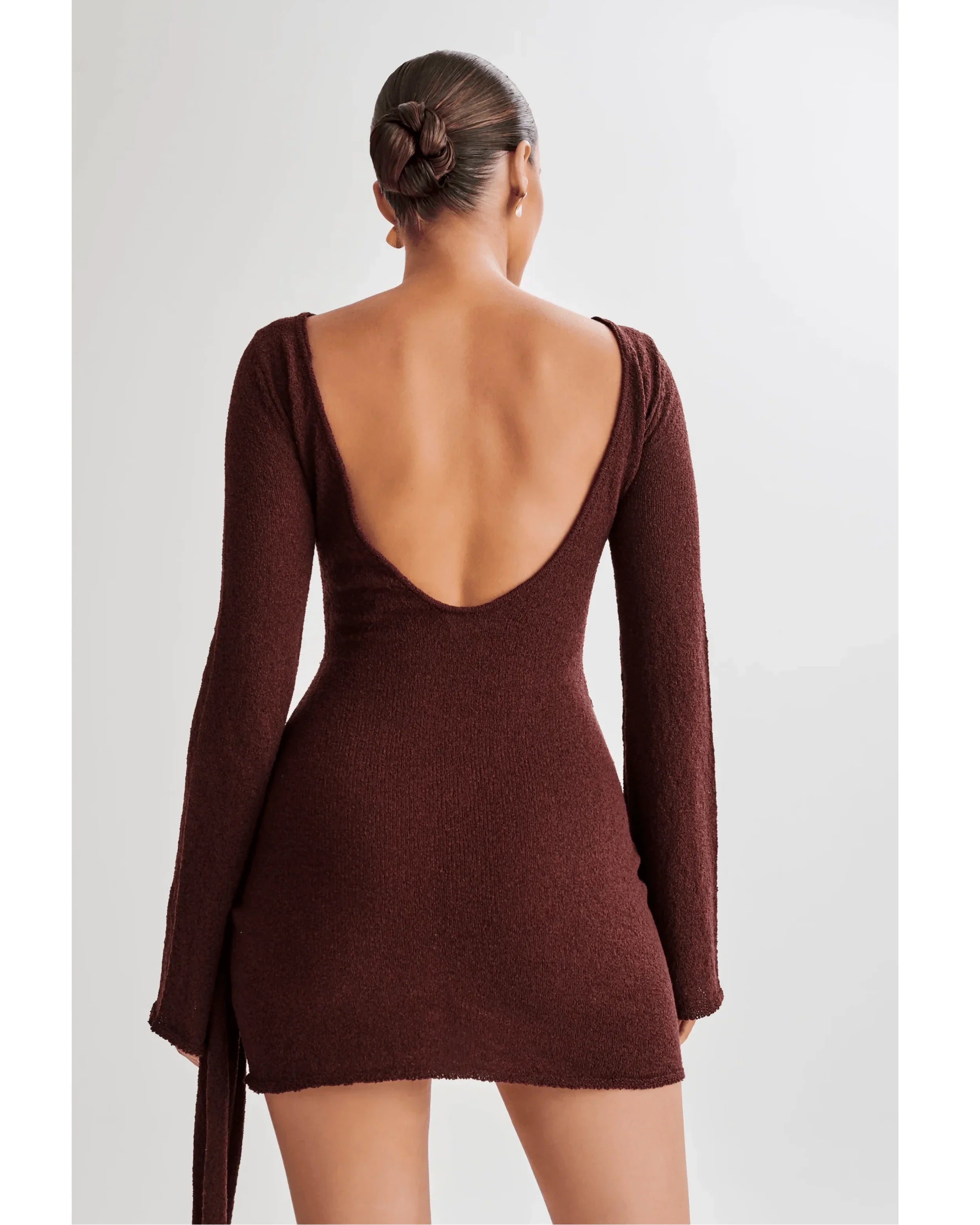 Liana Long Sleeve Knit Mini Dress - Endless - UAE Rental and Resale for Women's Fashion