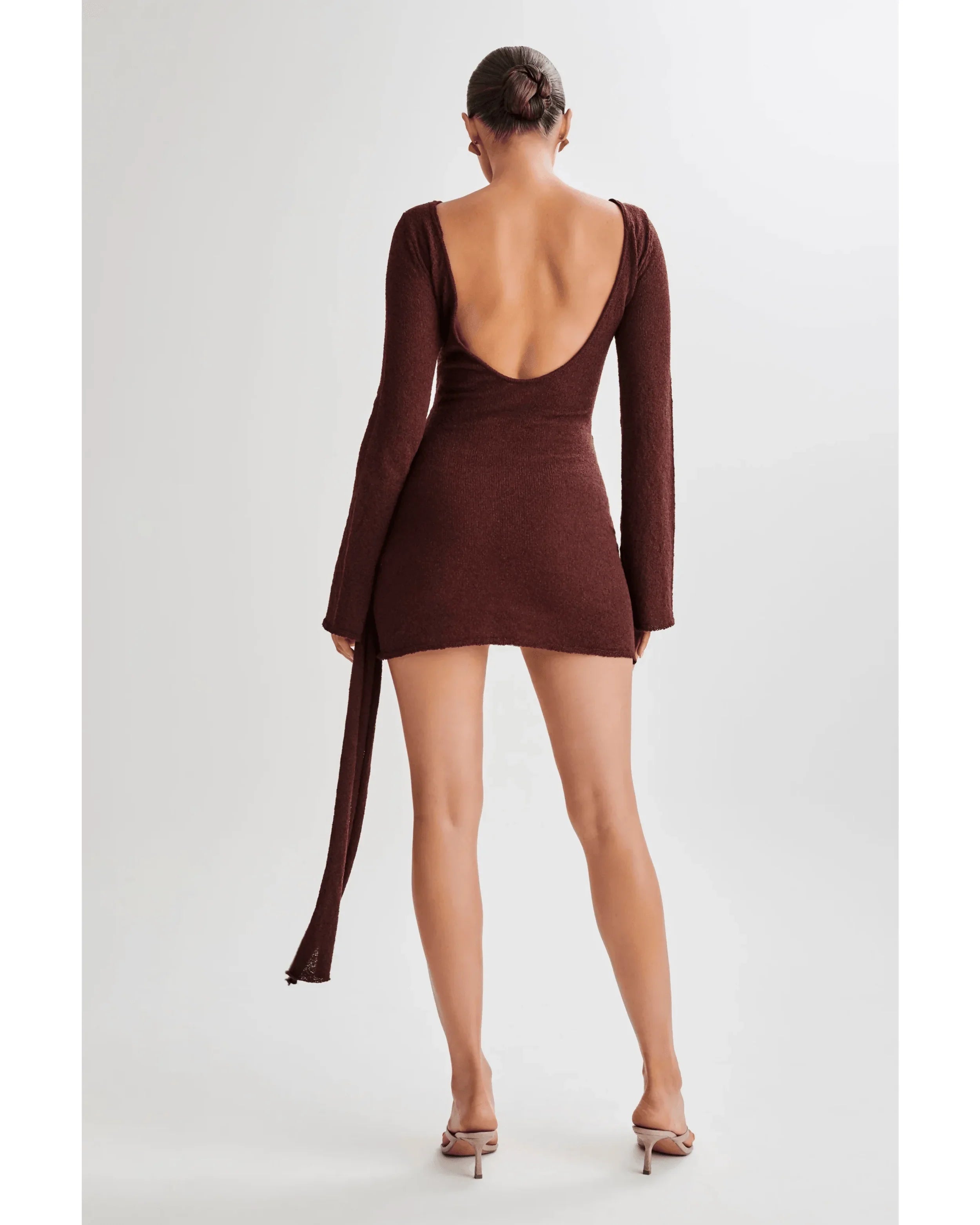 Liana Long Sleeve Knit Mini Dress - Endless - UAE Rental and Resale for Women's Fashion