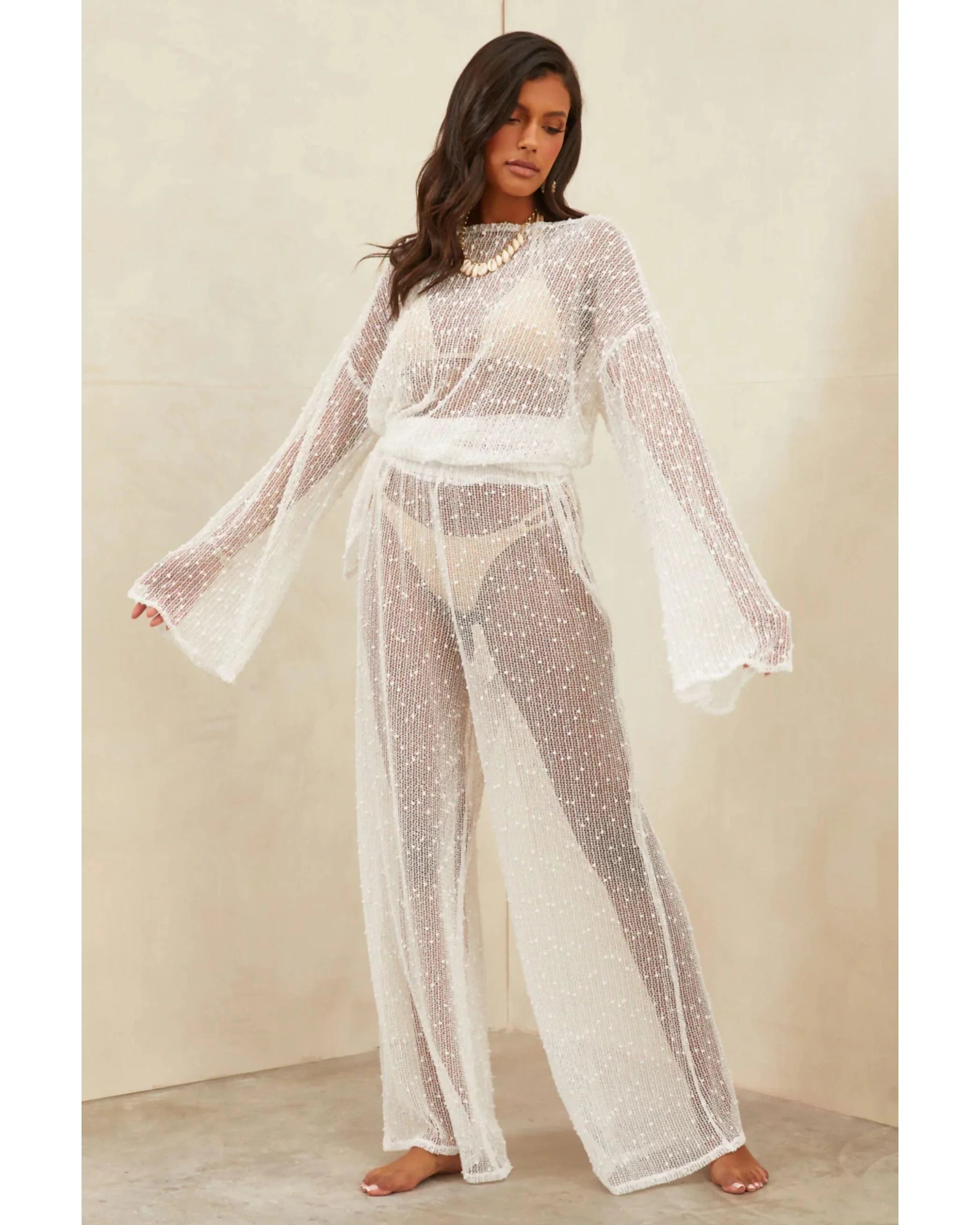 Litore Knitted Pants White - Endless - UAE Rental and Resale for Women's Fashion
