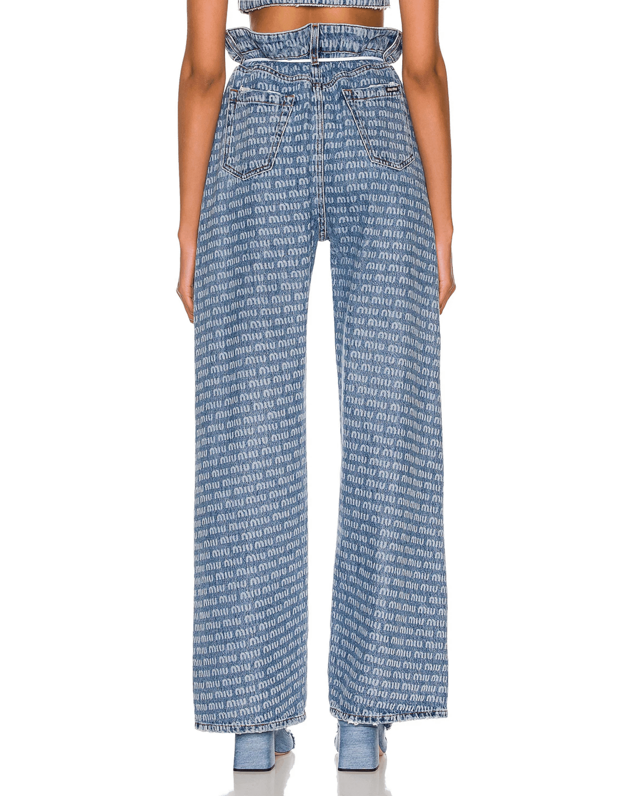 Logo Jeans - Endless - UAE Rental and Resale for Women's Fashion