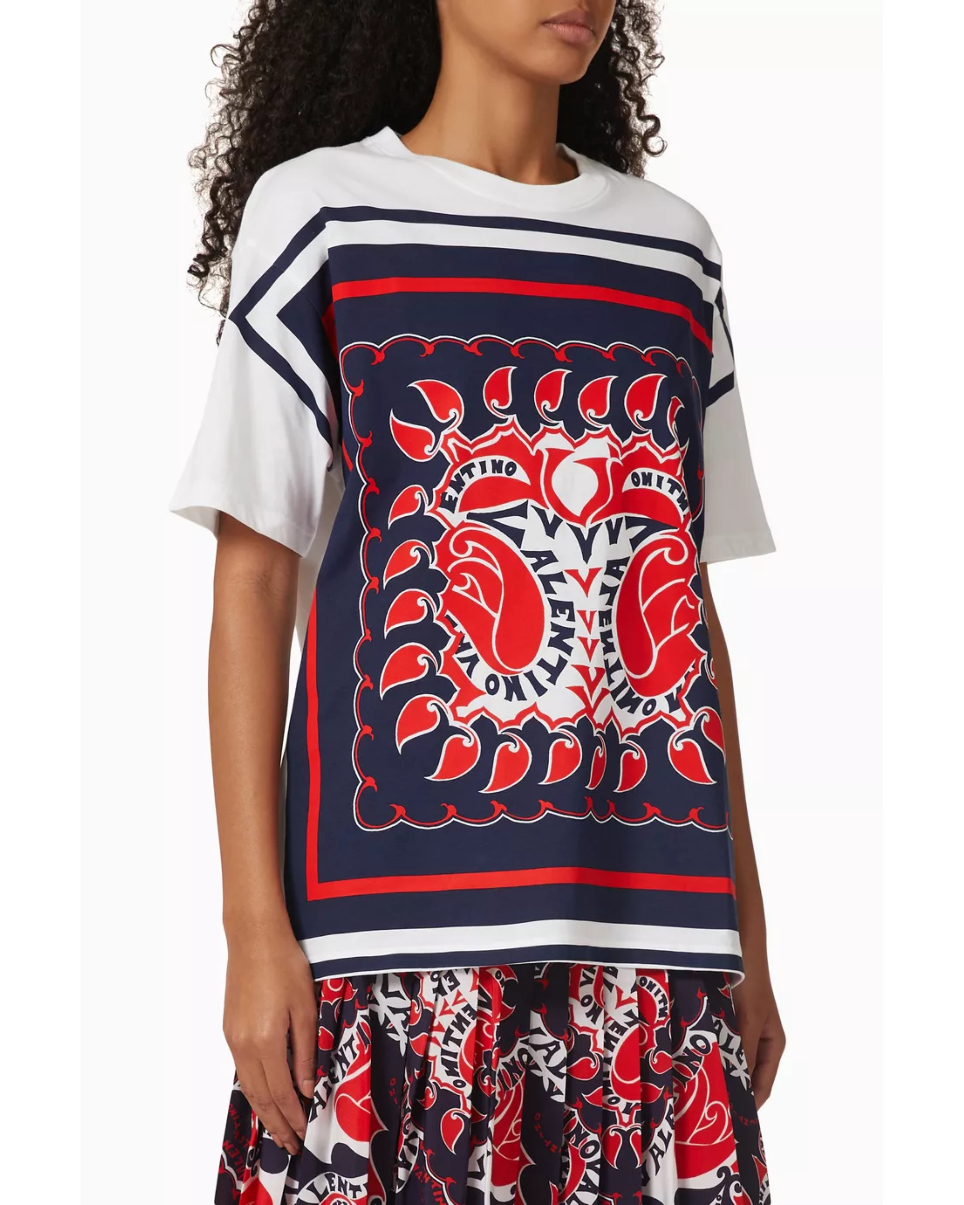 Manifesto T-shirt in Cotton-jersey - Endless - UAE Rental and Resale for Women's Fashion
