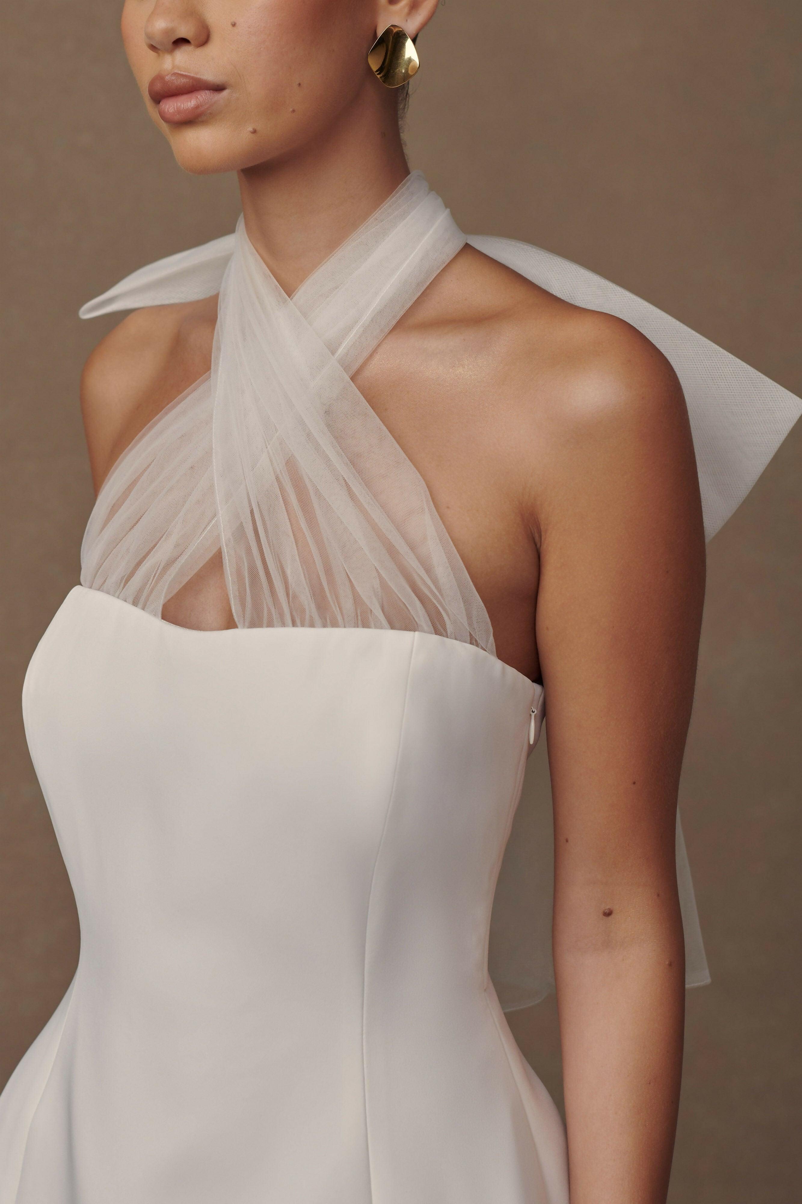 Maryam Tulle Bow Mini Dress - Endless - UAE Rental and Resale for Women's Fashion