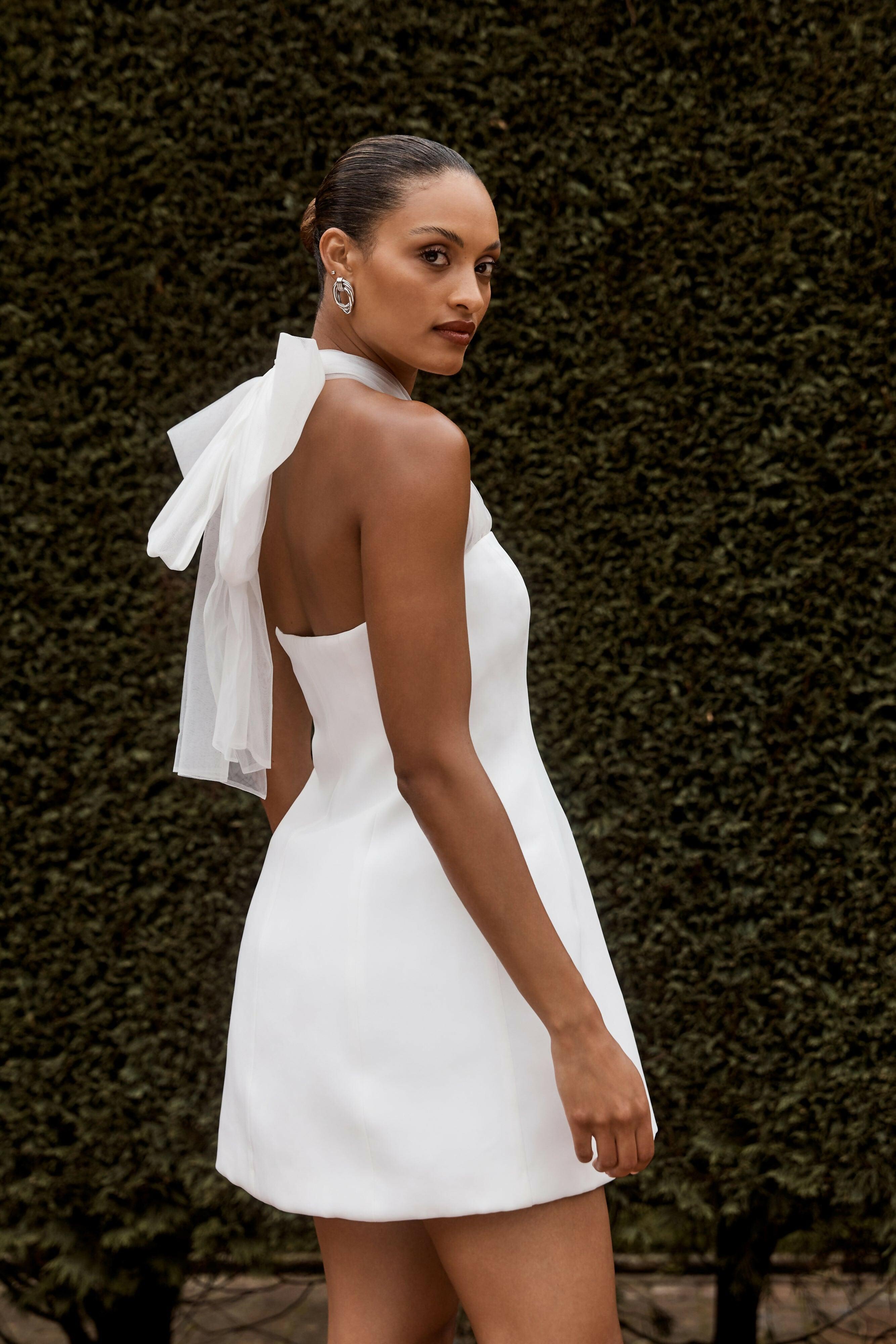 Maryam Tulle Bow Mini Dress - Endless - UAE Rental and Resale for Women's Fashion