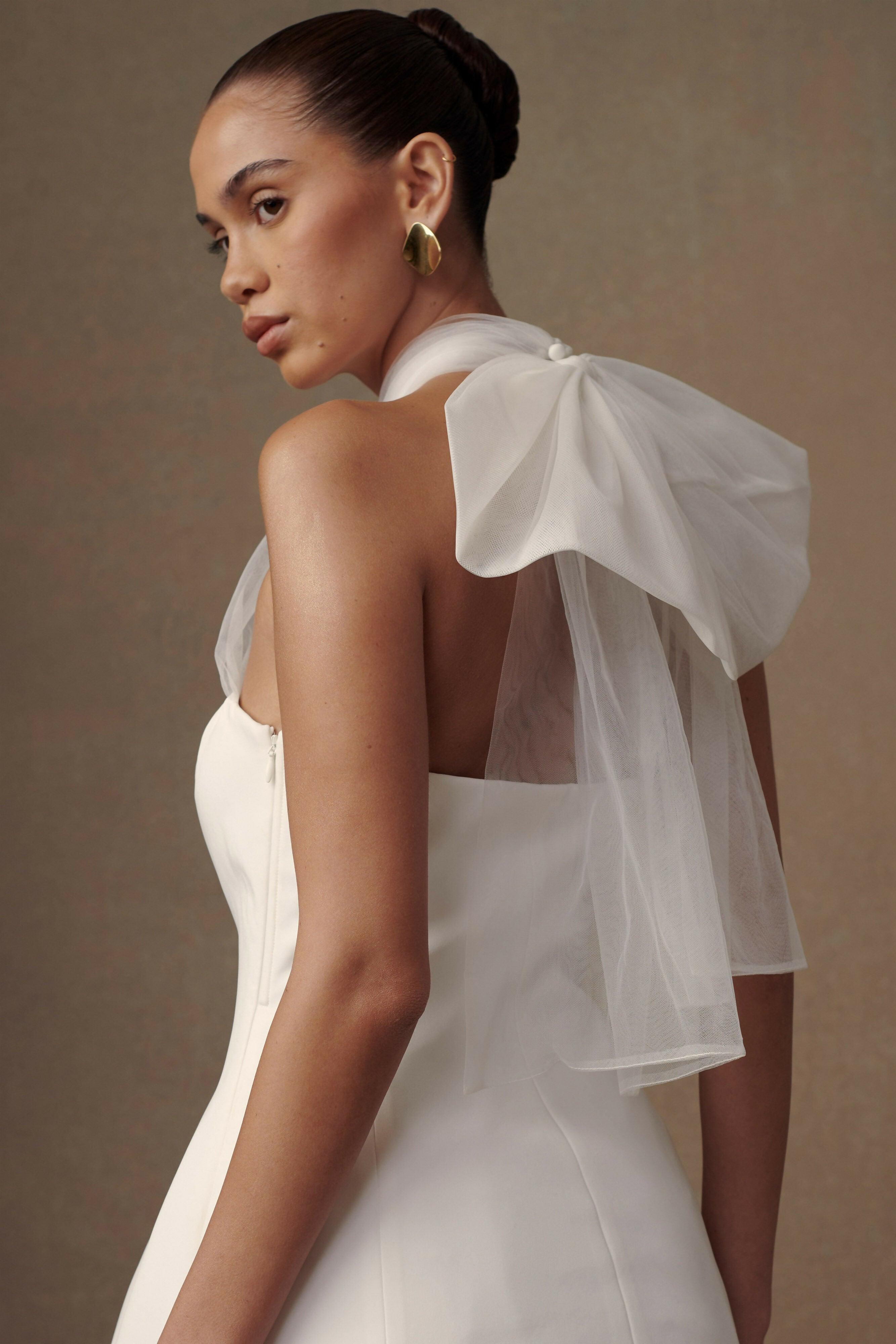 Maryam Tulle Bow Mini Dress - Endless - UAE Rental and Resale for Women's Fashion