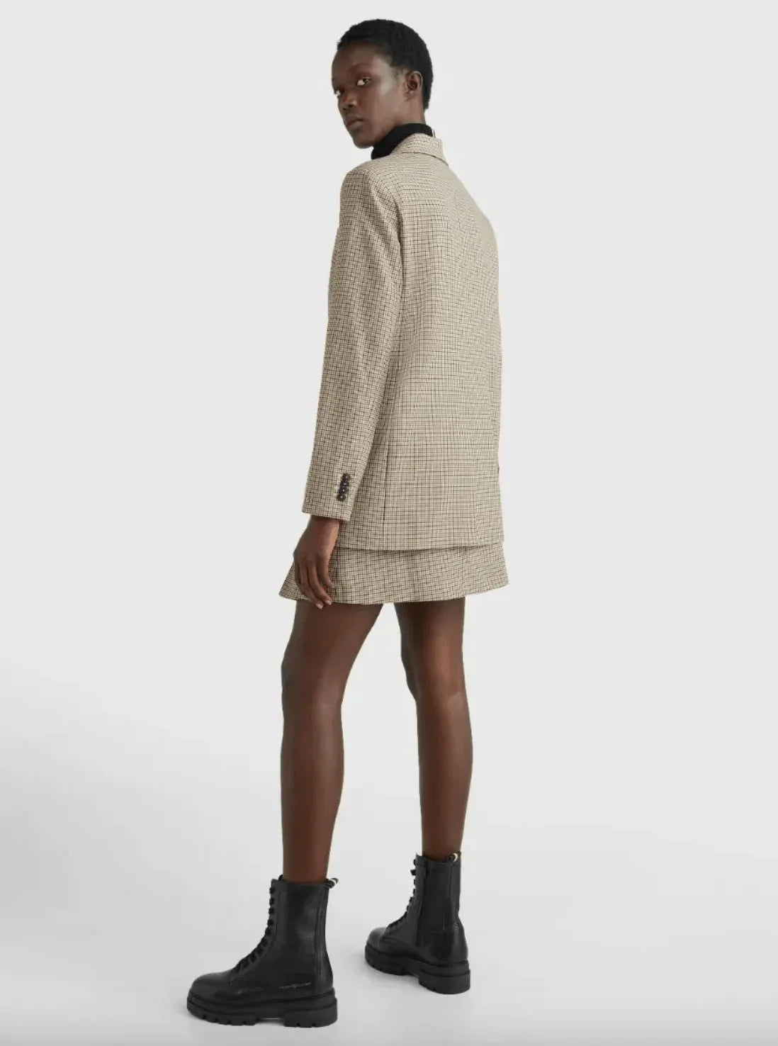 Mini Houndstooth Blazer & Skirt Co-ord - Endless - UAE Rental and Resale for Women's Fashion
