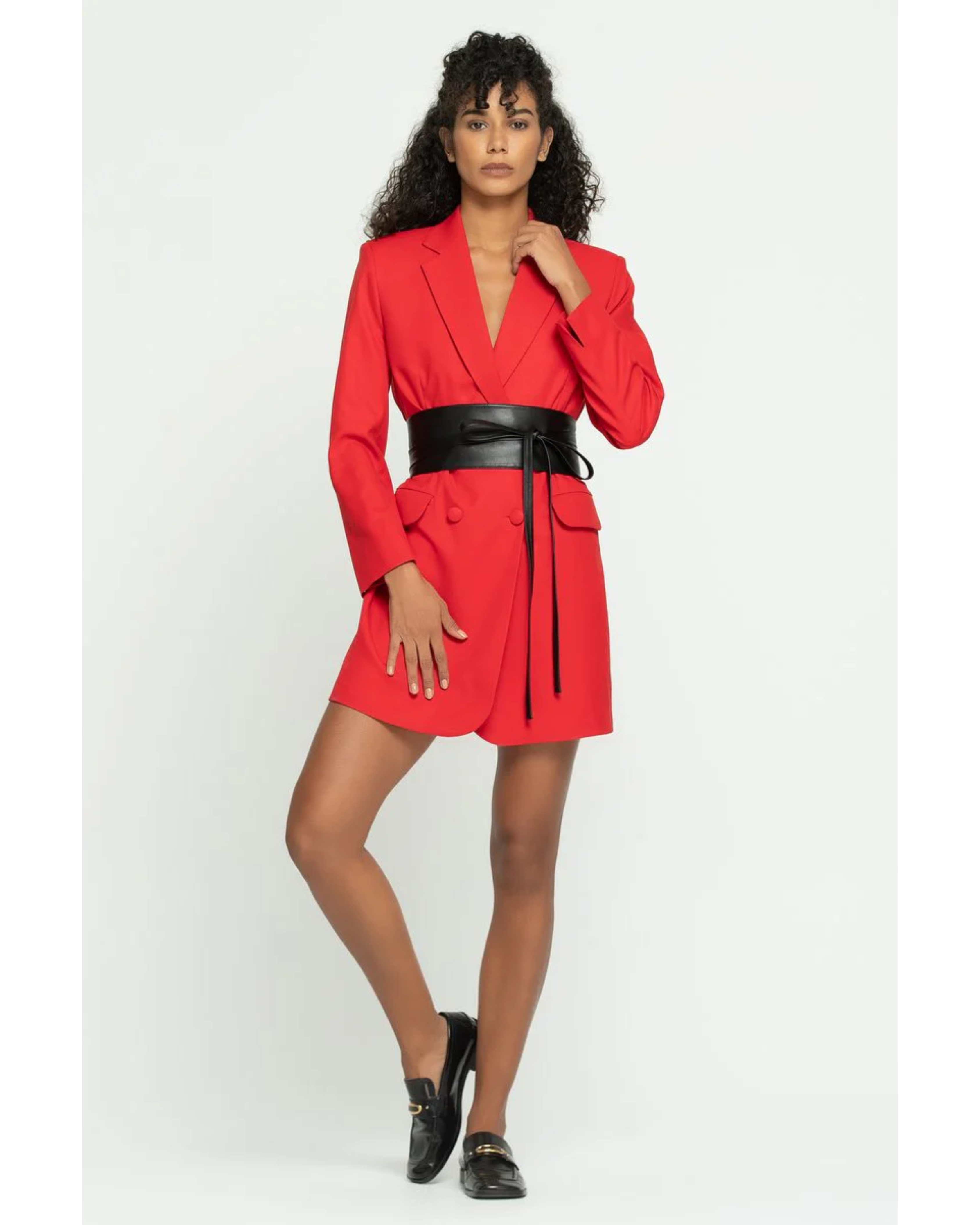 Miss Lili Iconic Blazer Dress - Endless - UAE Rental and Resale for Women's Fashion