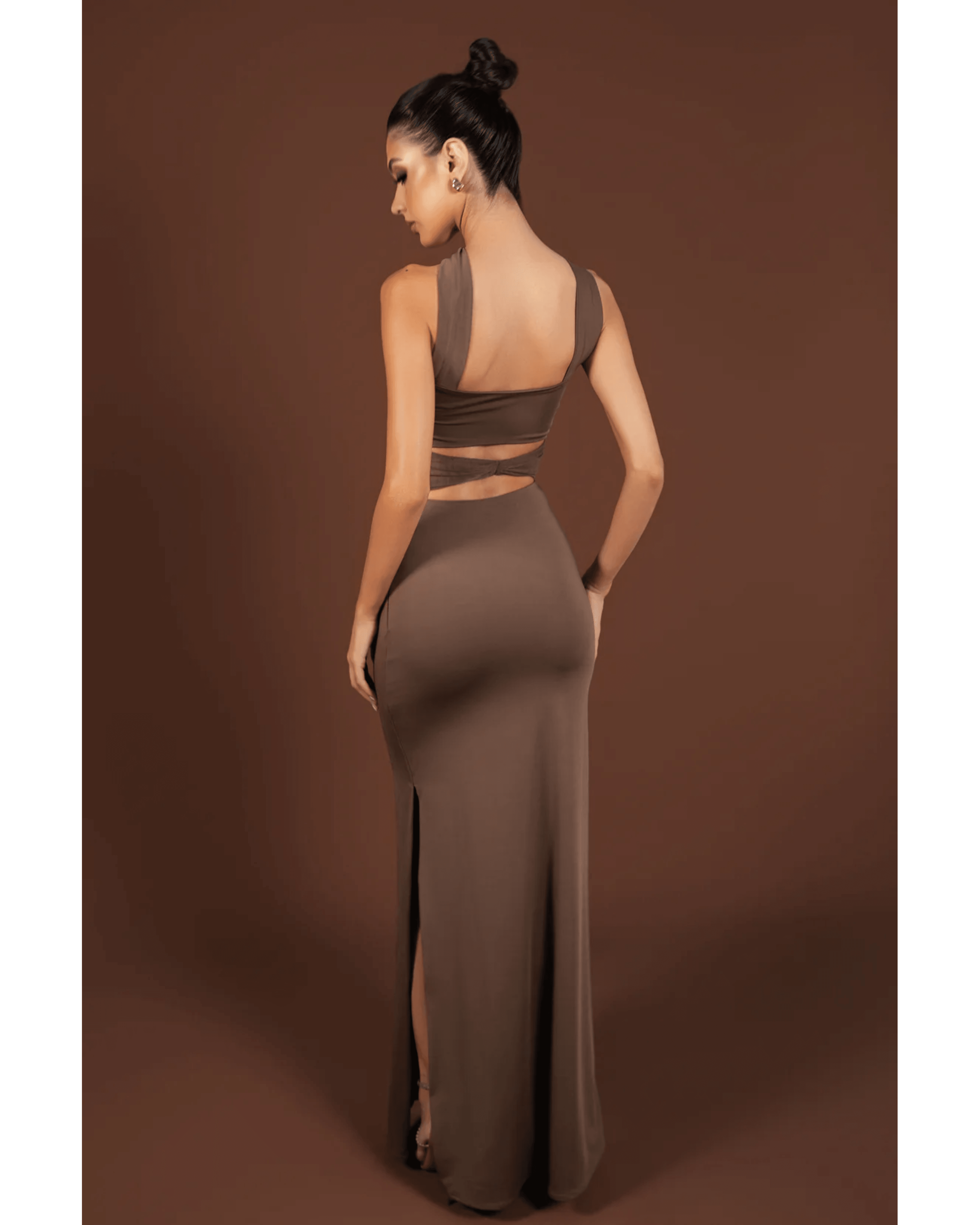 Monique Maxi Dress Brown - Endless - UAE Rental and Resale for Women's Fashion