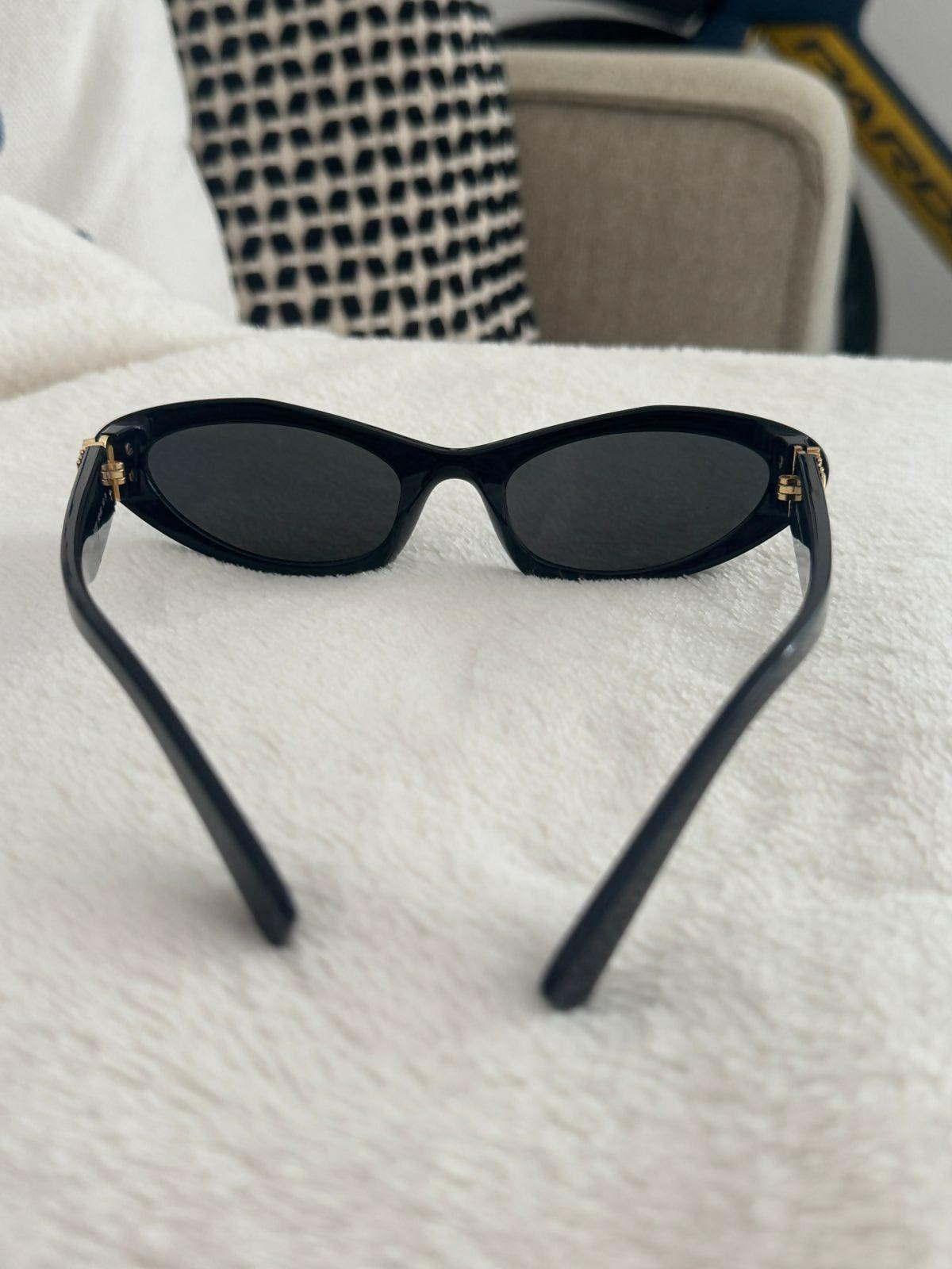MU 09YS Solar Oval-frame Acetate Sunglasses - Endless - UAE Rental and Resale for Women's Fashion