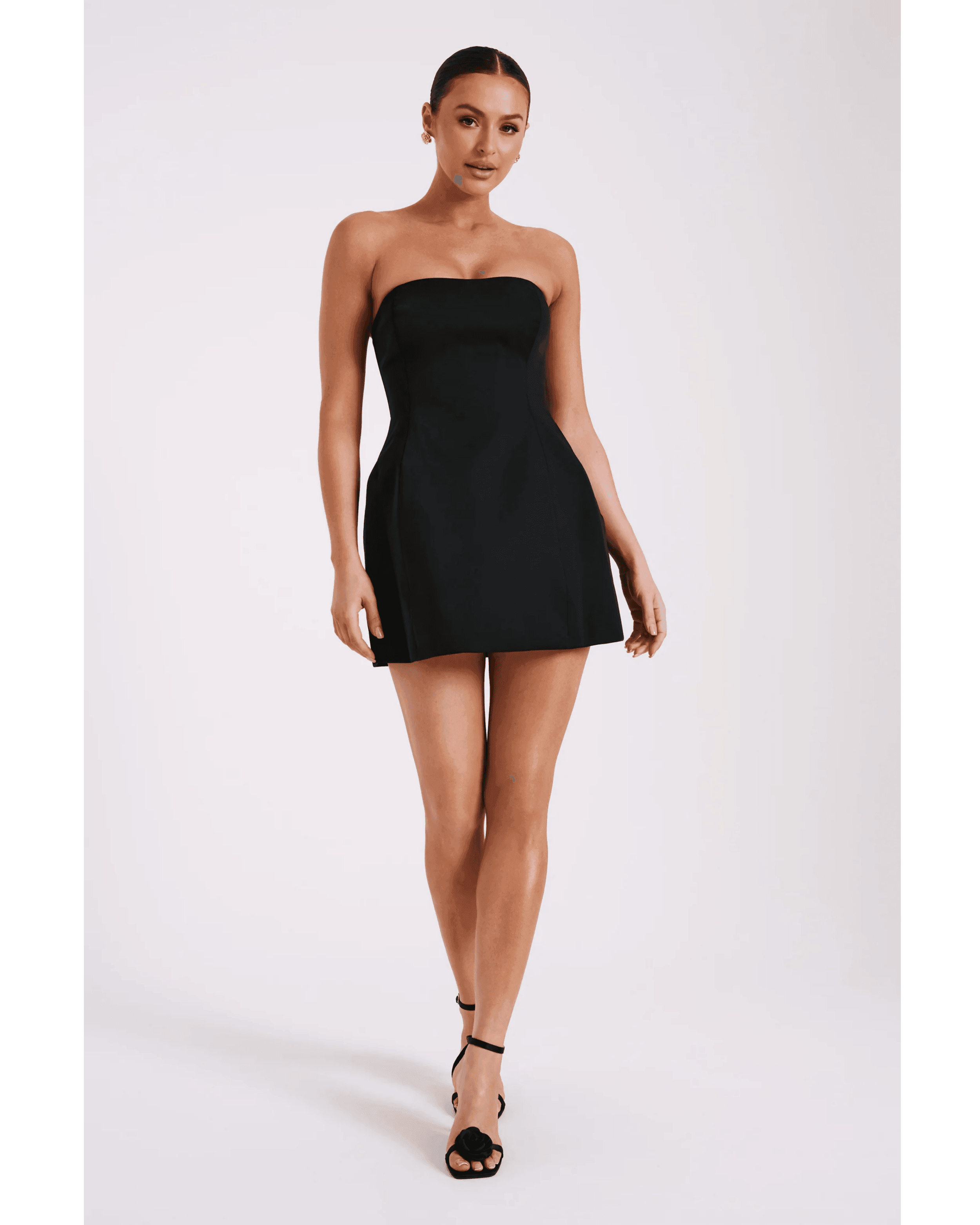 Neeka Strapless Bow Back Mini Dress - Endless - UAE Rental and Resale for Women's Fashion