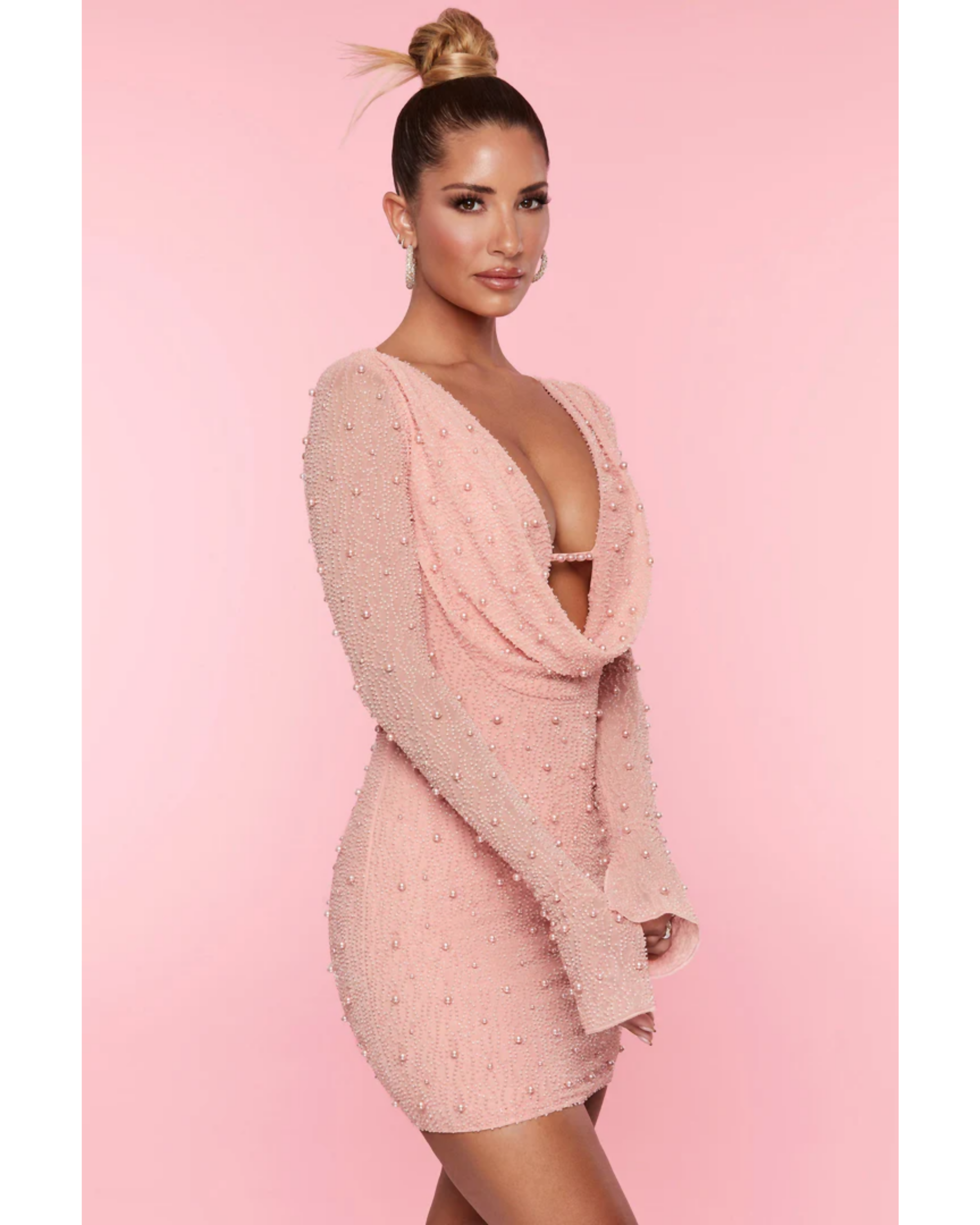 Nice Long Sleeve Deep Plunge Mini Dress - Endless - UAE Rental and Resale for Women's Fashion