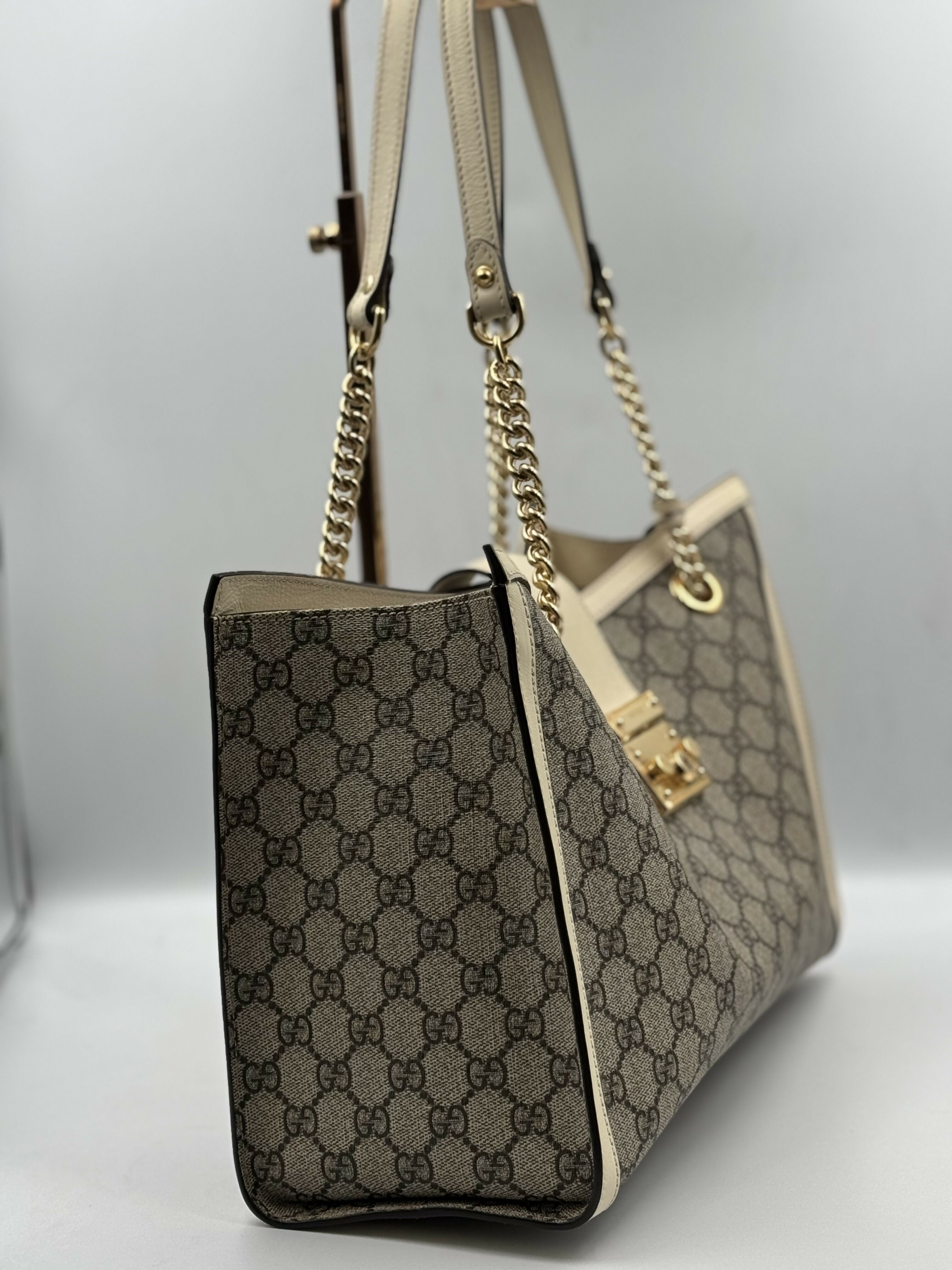Padlock Medium Shoulder Bag - Endless - UAE Rental and Resale for Women's Fashion