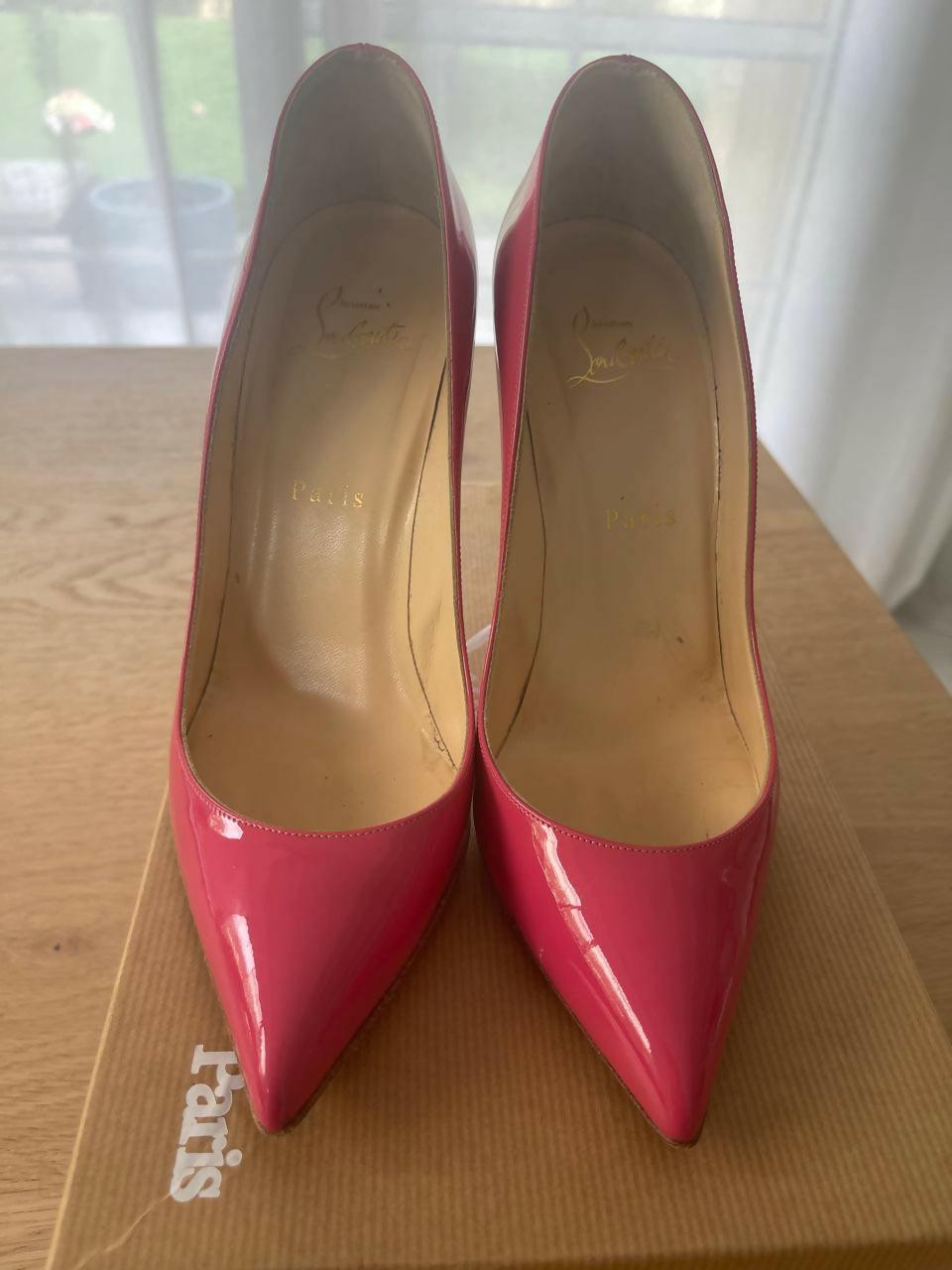 Patent Pigalle Follies 100 Pumps - Endless - UAE Rental and Resale for Women's Fashion