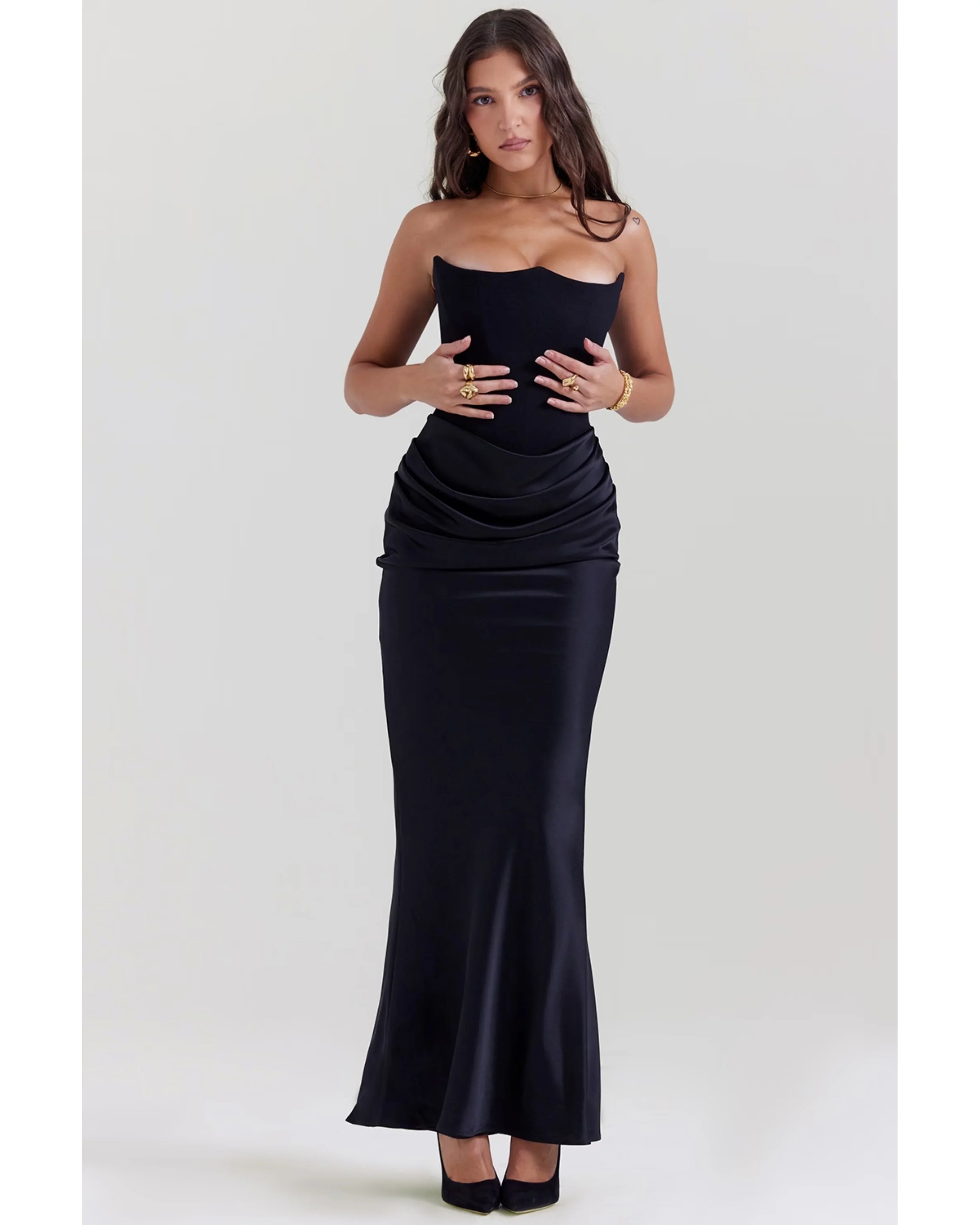 Persephone Black Strapless Corset Dress - Endless - UAE Rental and Resale for Women's Fashion