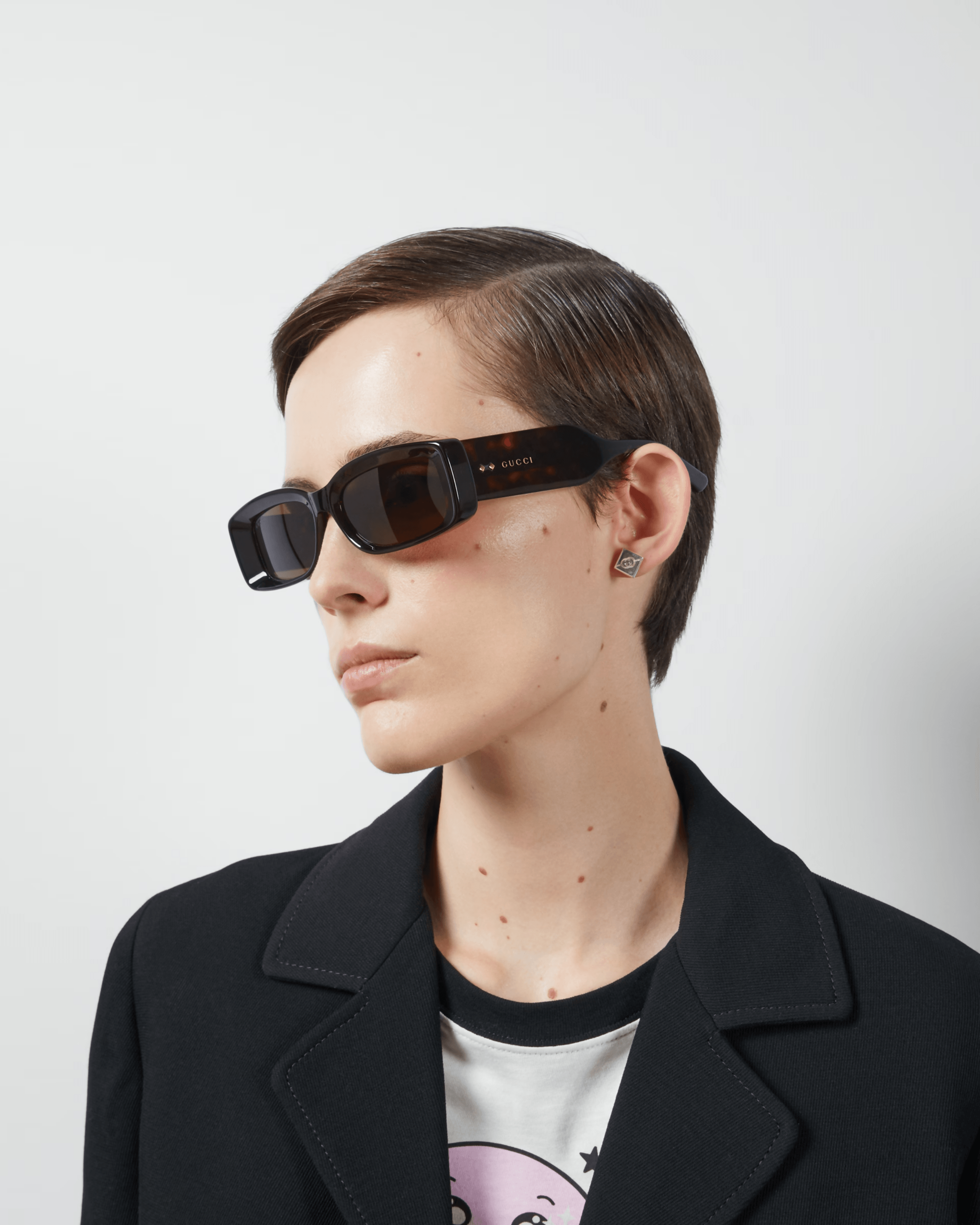 Rectangular-frame Sunglasses - Endless - UAE Rental and Resale for Women's Fashion