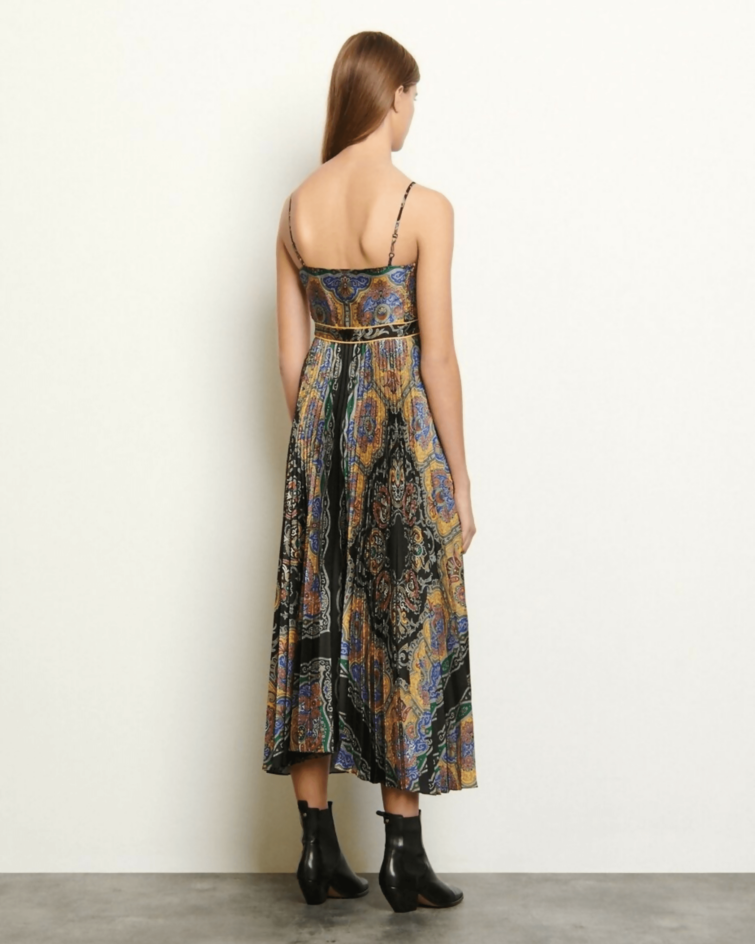 Riana satin midi dress - Endless - UAE Rental and Resale for Women's Fashion