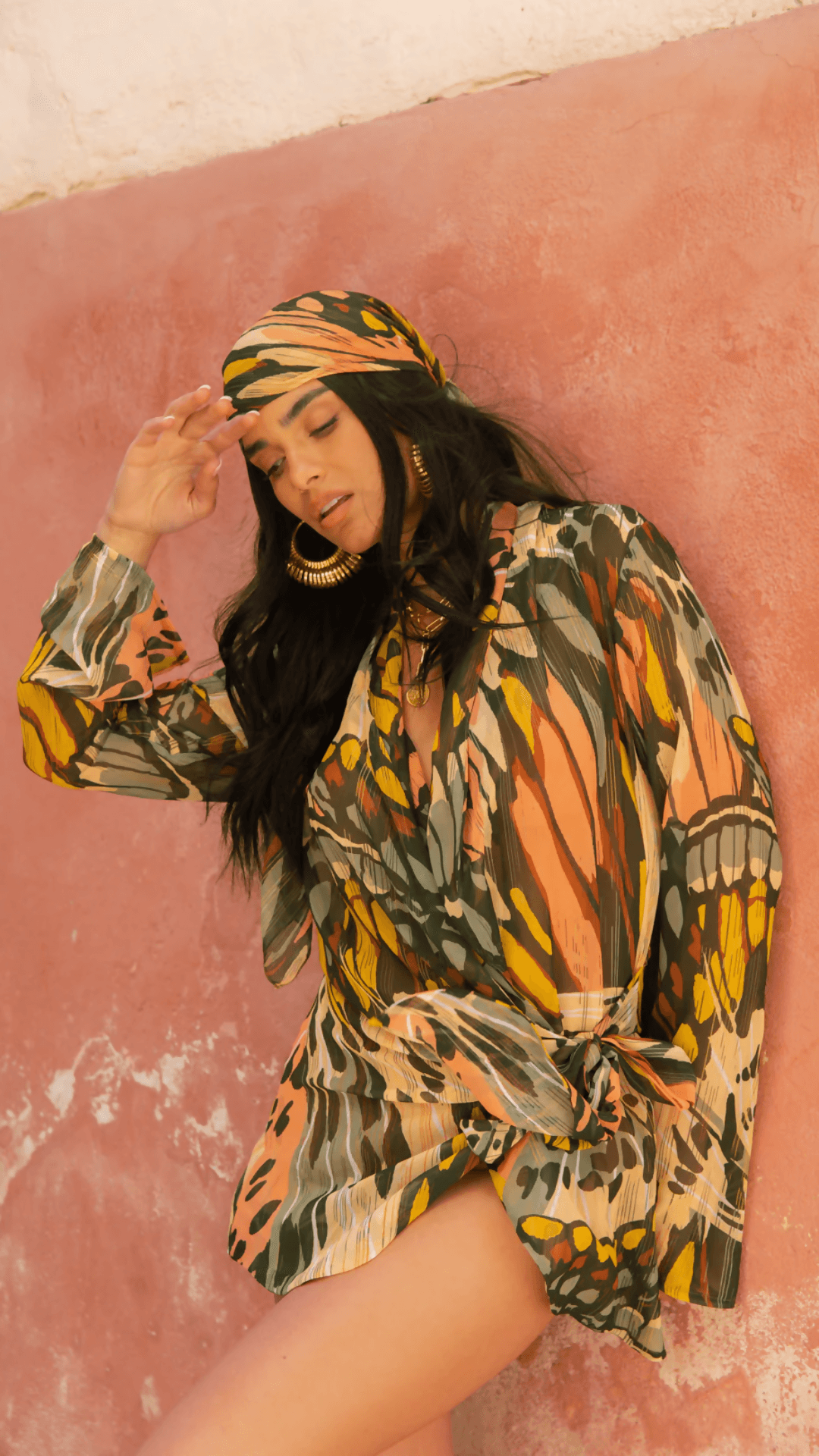 Rio Blazer Dress - Endless - UAE Rental and Resale for Women's Fashion