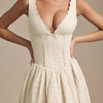 Saidey Broderie Anglaise Bow-Detail A-Line Midaxi Dress - Endless - UAE Rental and Resale for Women's Fashion