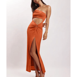 Sami Cut Out Midi Dress - Endless - UAE Rental and Resale for Women's Fashion