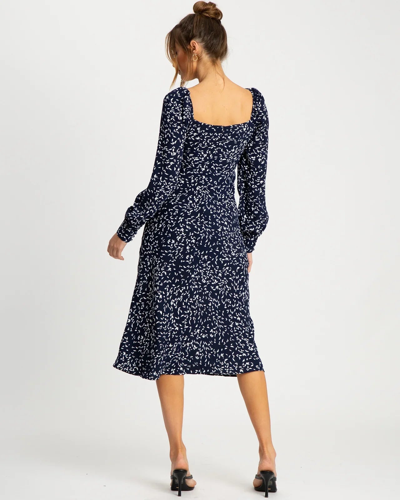 Samira Midi Dress - Endless - UAE Rental and Resale for Women's Fashion