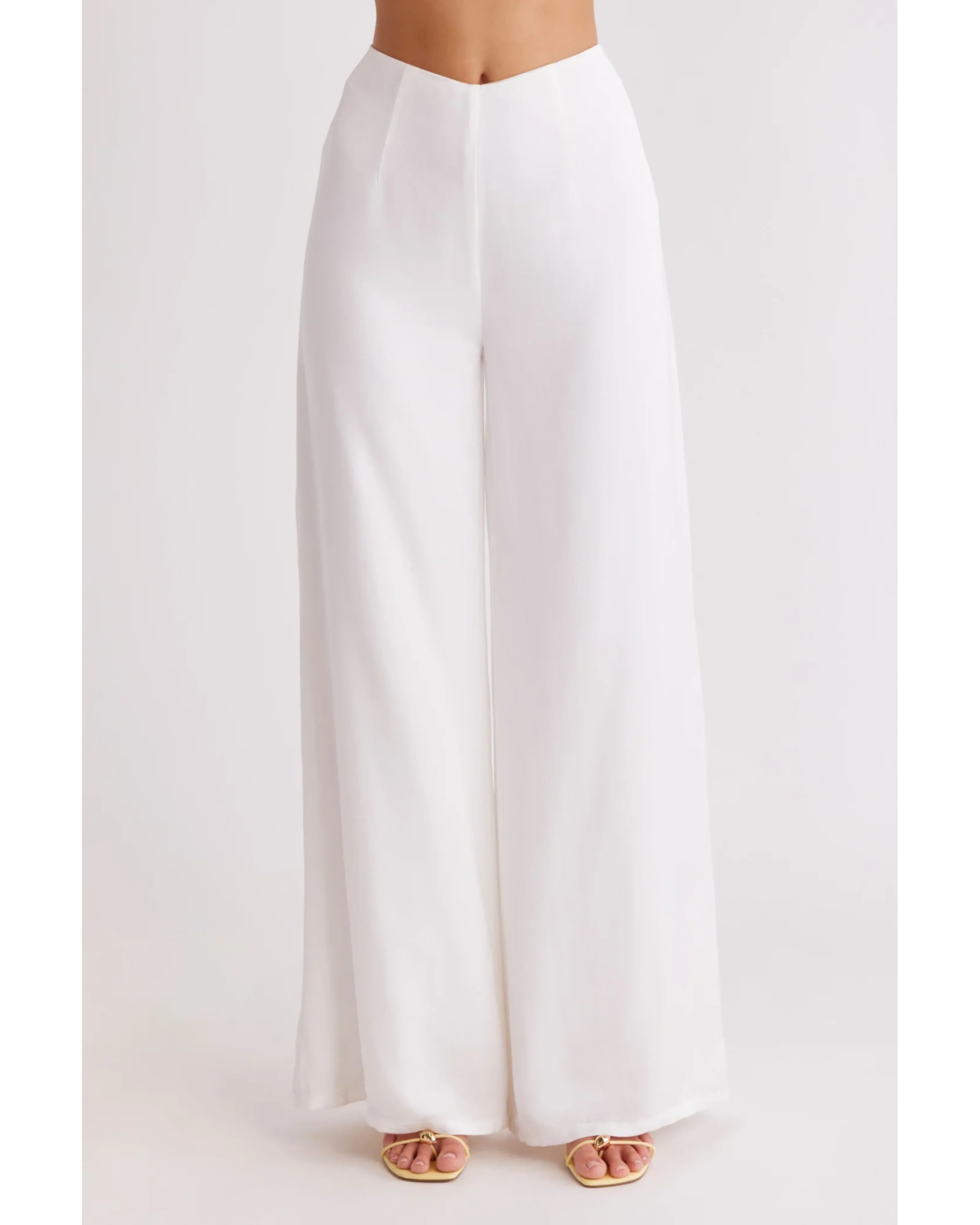 Shai Palazzo Pants - Endless - UAE Rental and Resale for Women's Fashion