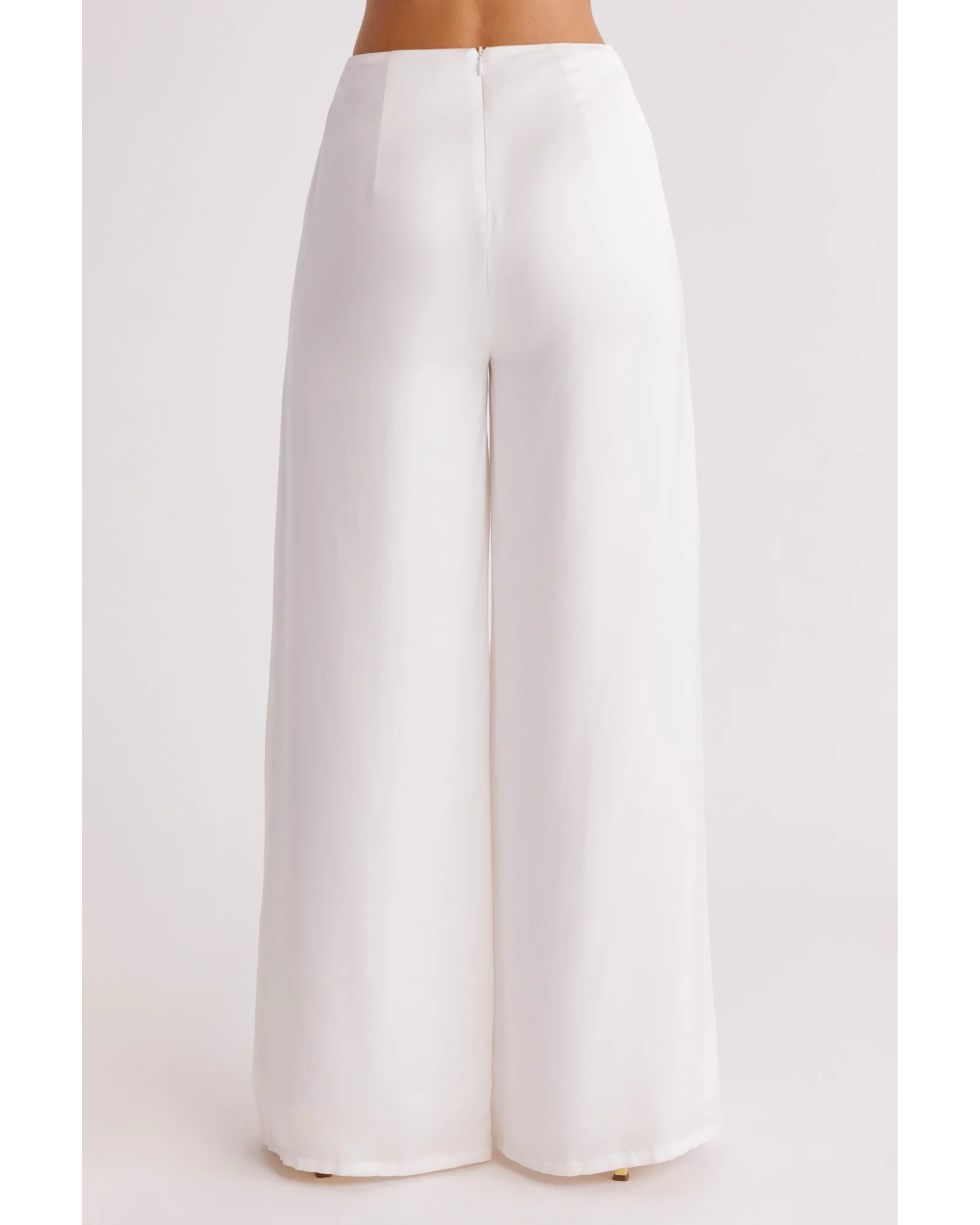 Shai Palazzo Pants - Endless - UAE Rental and Resale for Women's Fashion