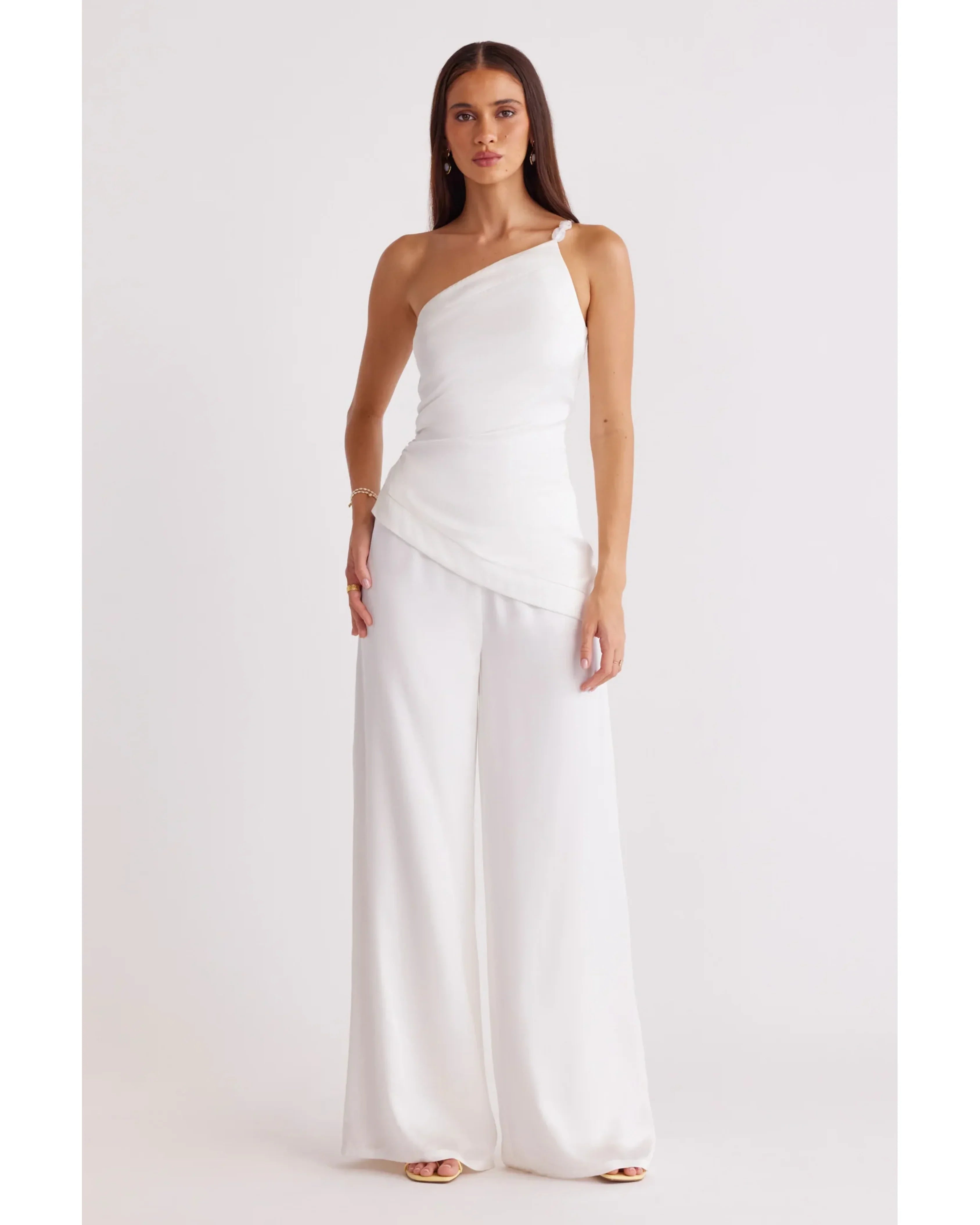 Shai Palazzo Pants - Endless - UAE Rental and Resale for Women's Fashion