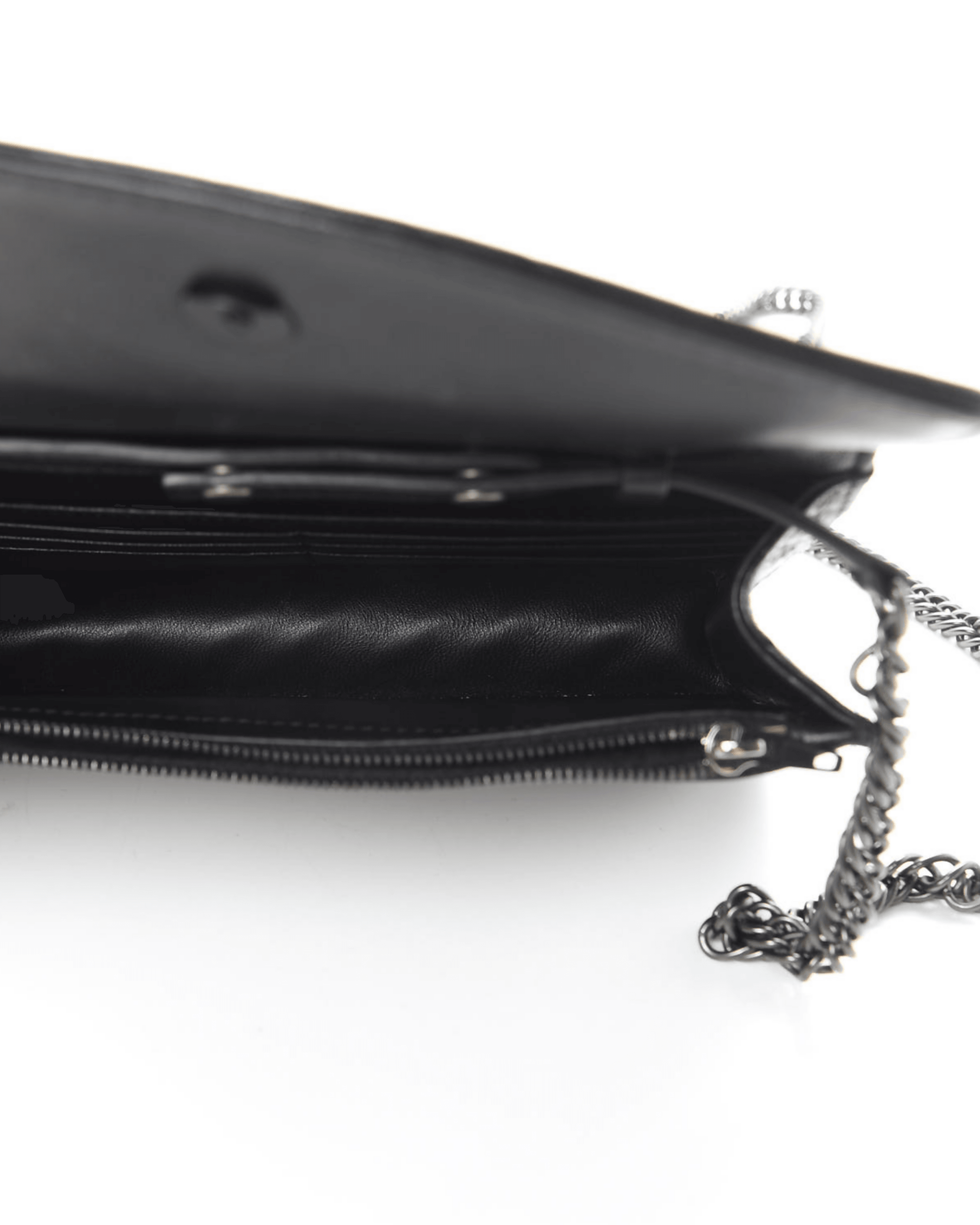 Shiny Goatskin Logo Embossed Monochrome BB Chain Wallet Black - Endless - UAE Rental and Resale for Women's Fashion