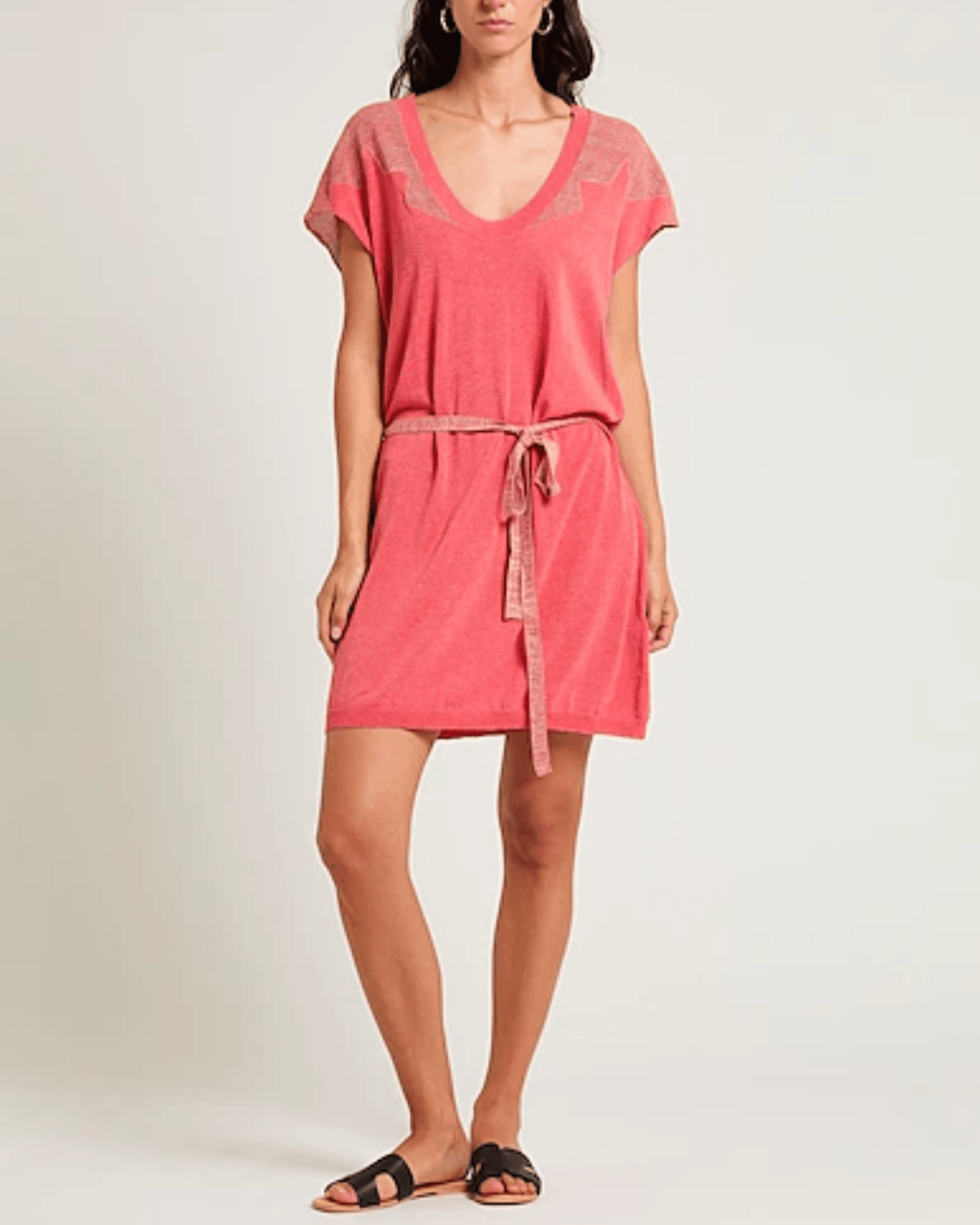 Short Coral Dress - Endless - UAE Rental and Resale for Women's Fashion