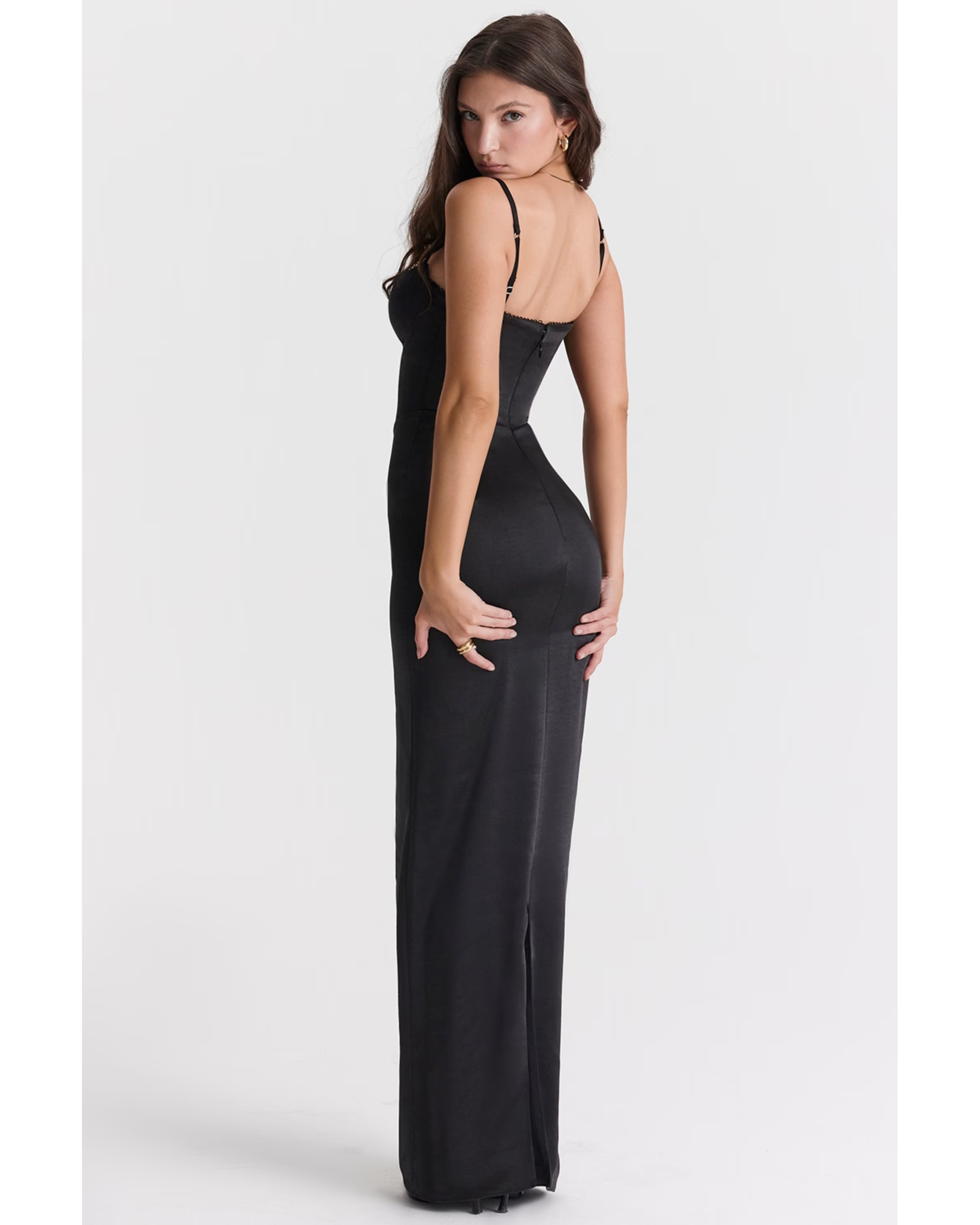Stefania Black Corset Maxi Dress - Endless - UAE Rental and Resale for Women's Fashion