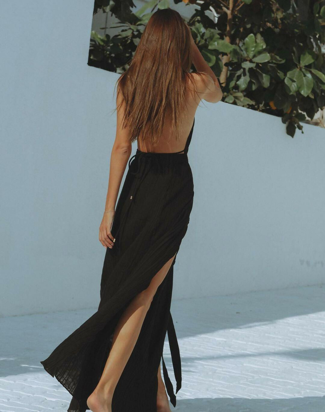 Sumiya Maxi Dress - Endless - UAE Rental and Resale for Women's Fashion
