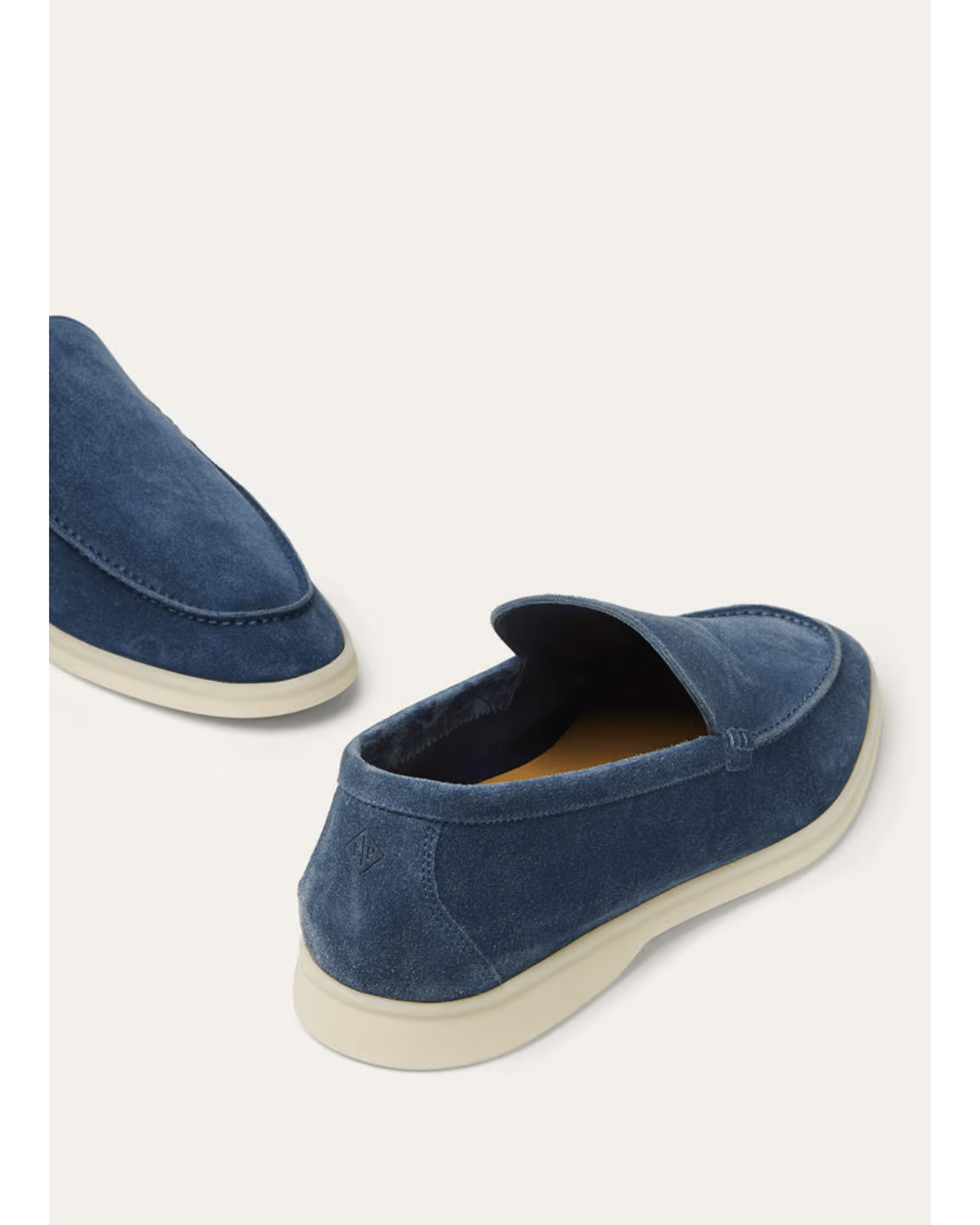 Summer Walk Loafer - Endless - UAE Rental and Resale for Women's Fashion