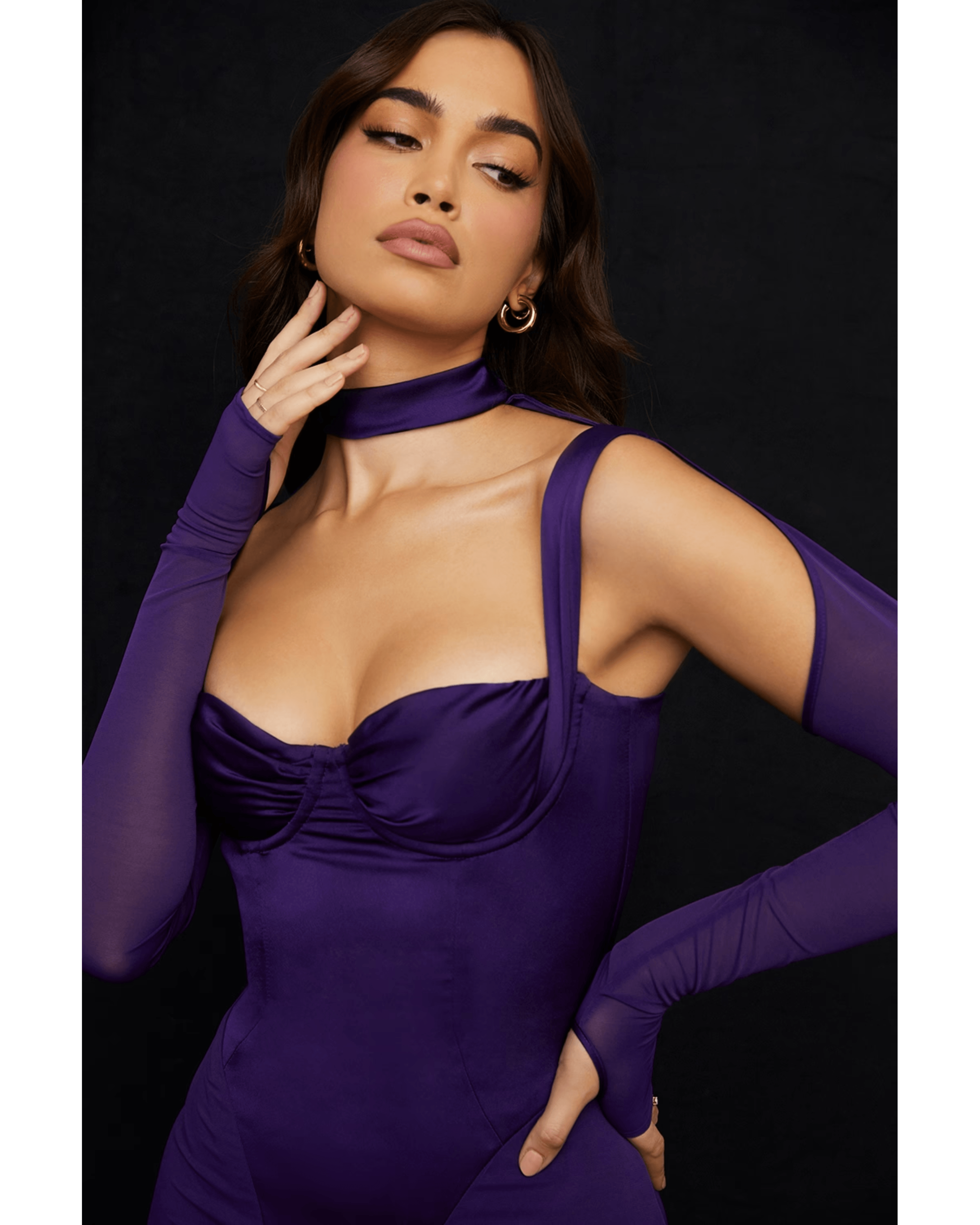 Talika Grape Corset Midi Dress - Endless - UAE Rental and Resale for Women's Fashion