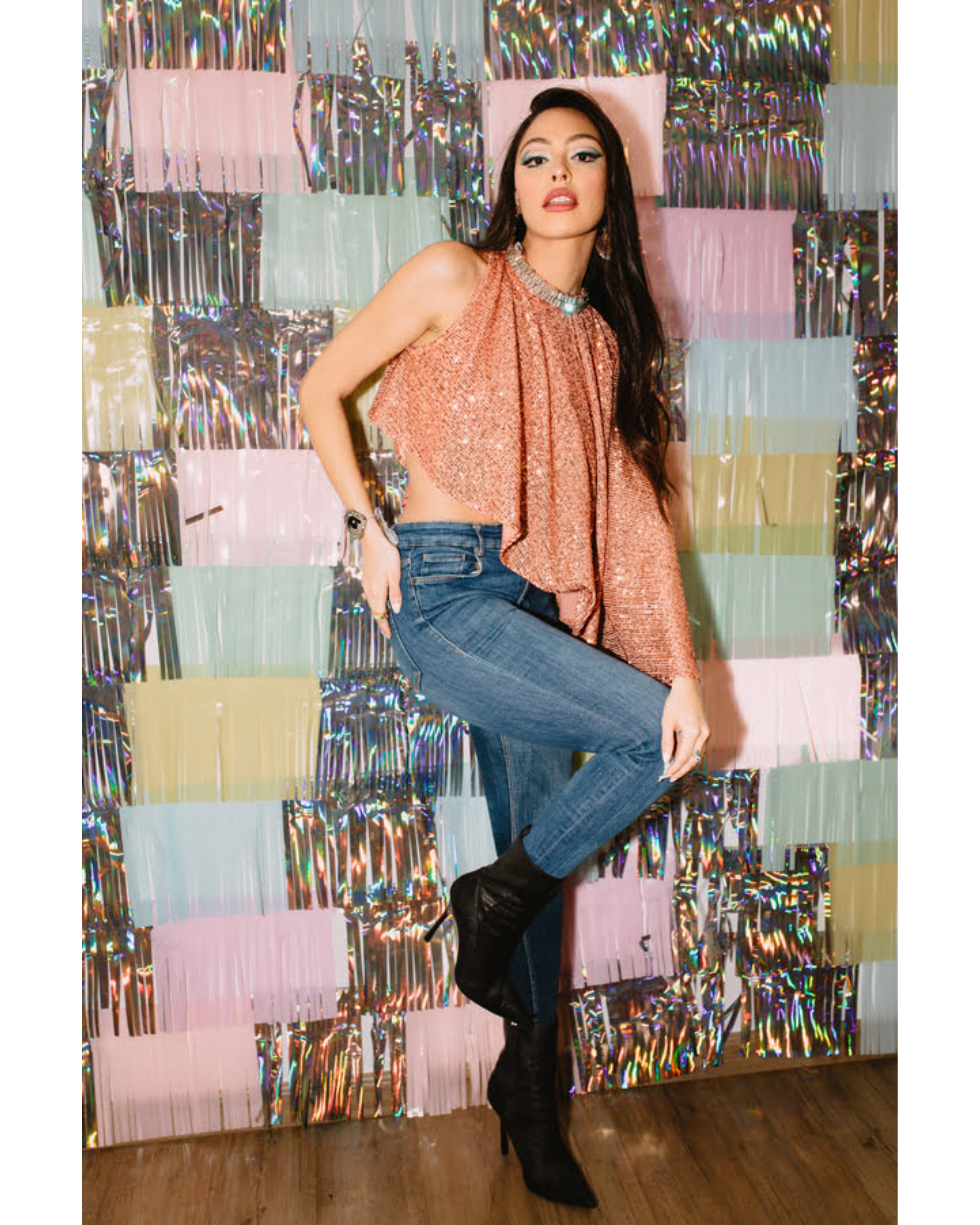 Tate Crop Top - Endless - UAE Rental and Resale for Women's Fashion