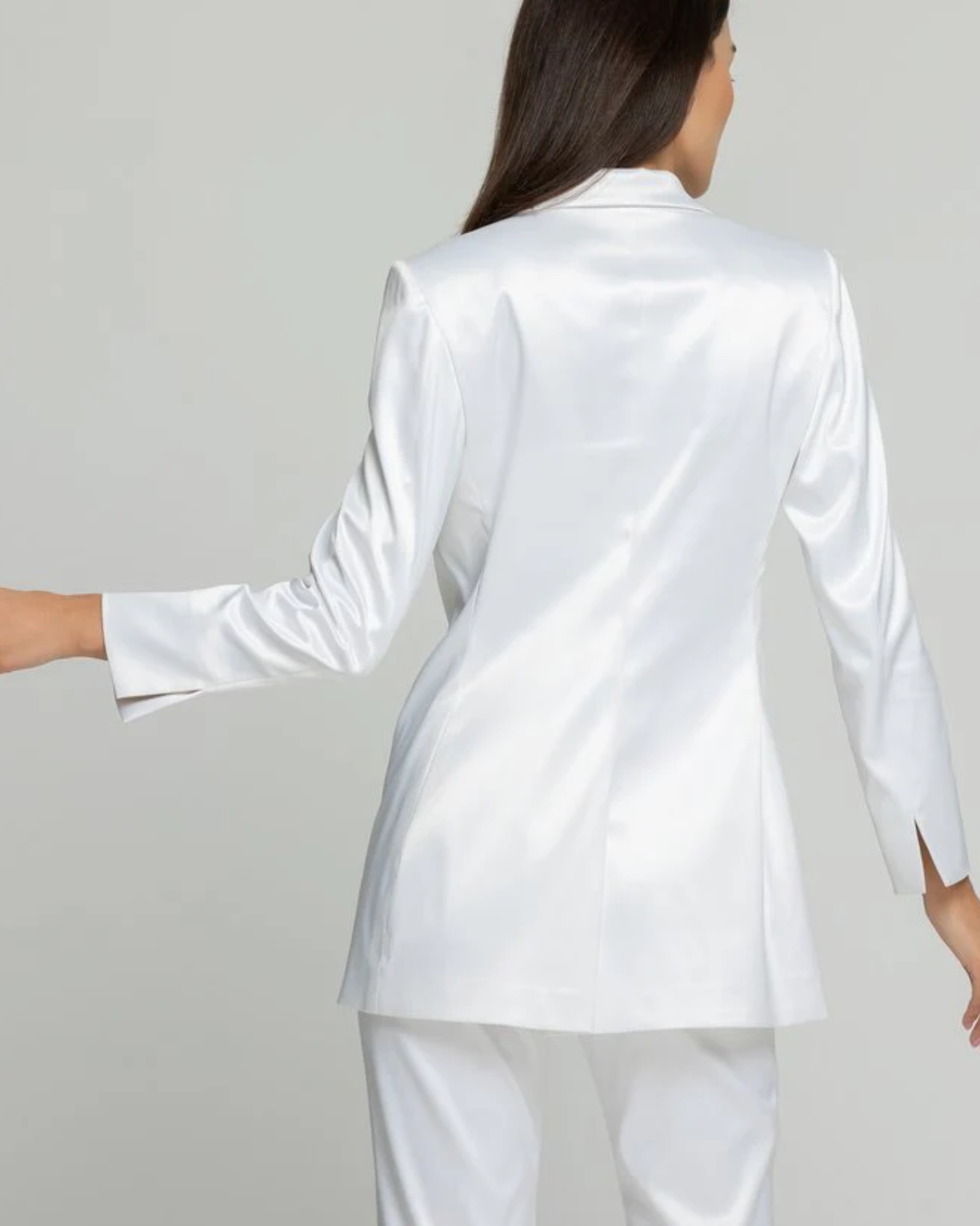 The Lady S Satin Blazer - Endless - UAE Rental and Resale for Women's Fashion