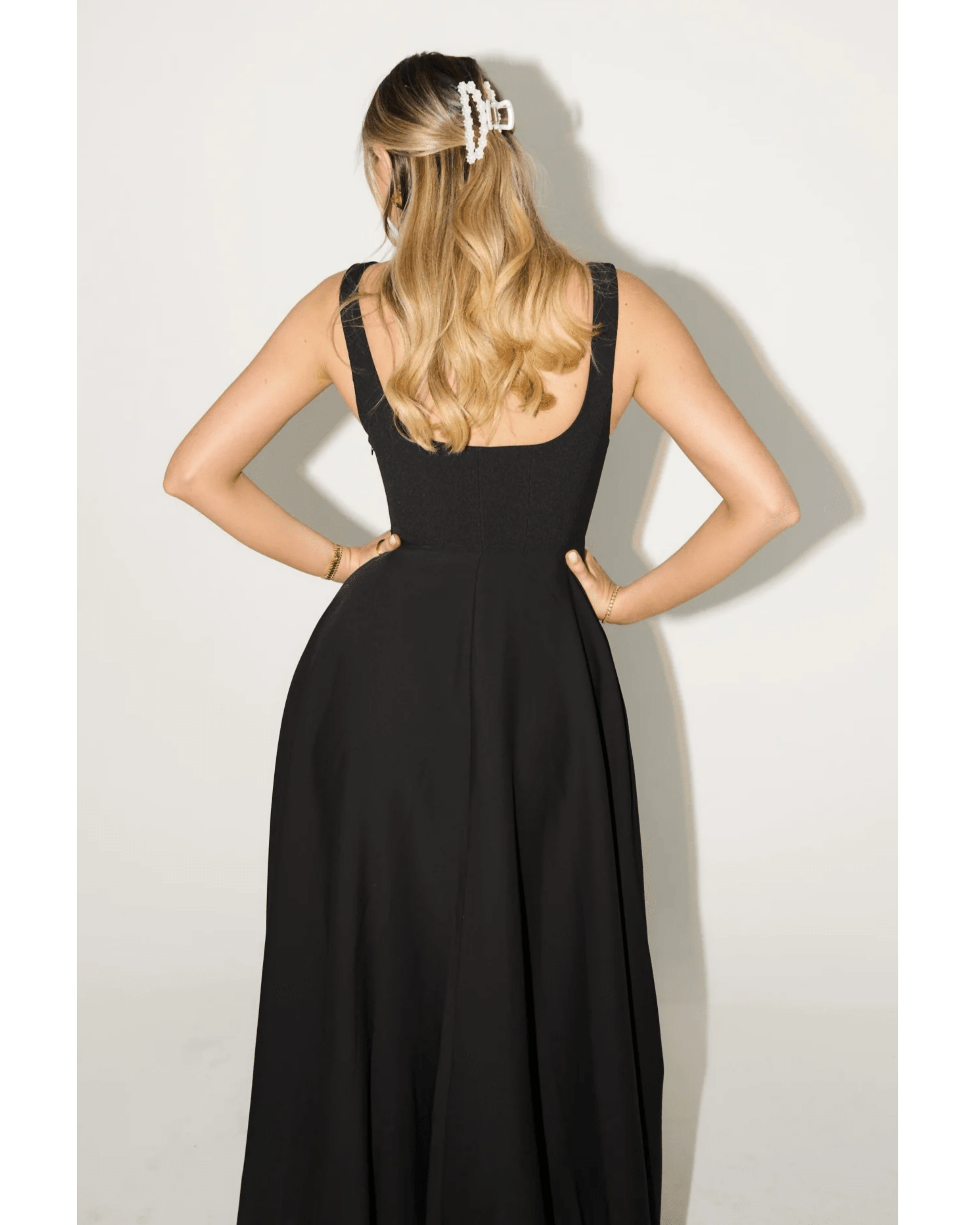 The Ultimate Muse High Waist Square Neck Midi Dress - Endless - UAE Rental and Resale for Women's Fashion