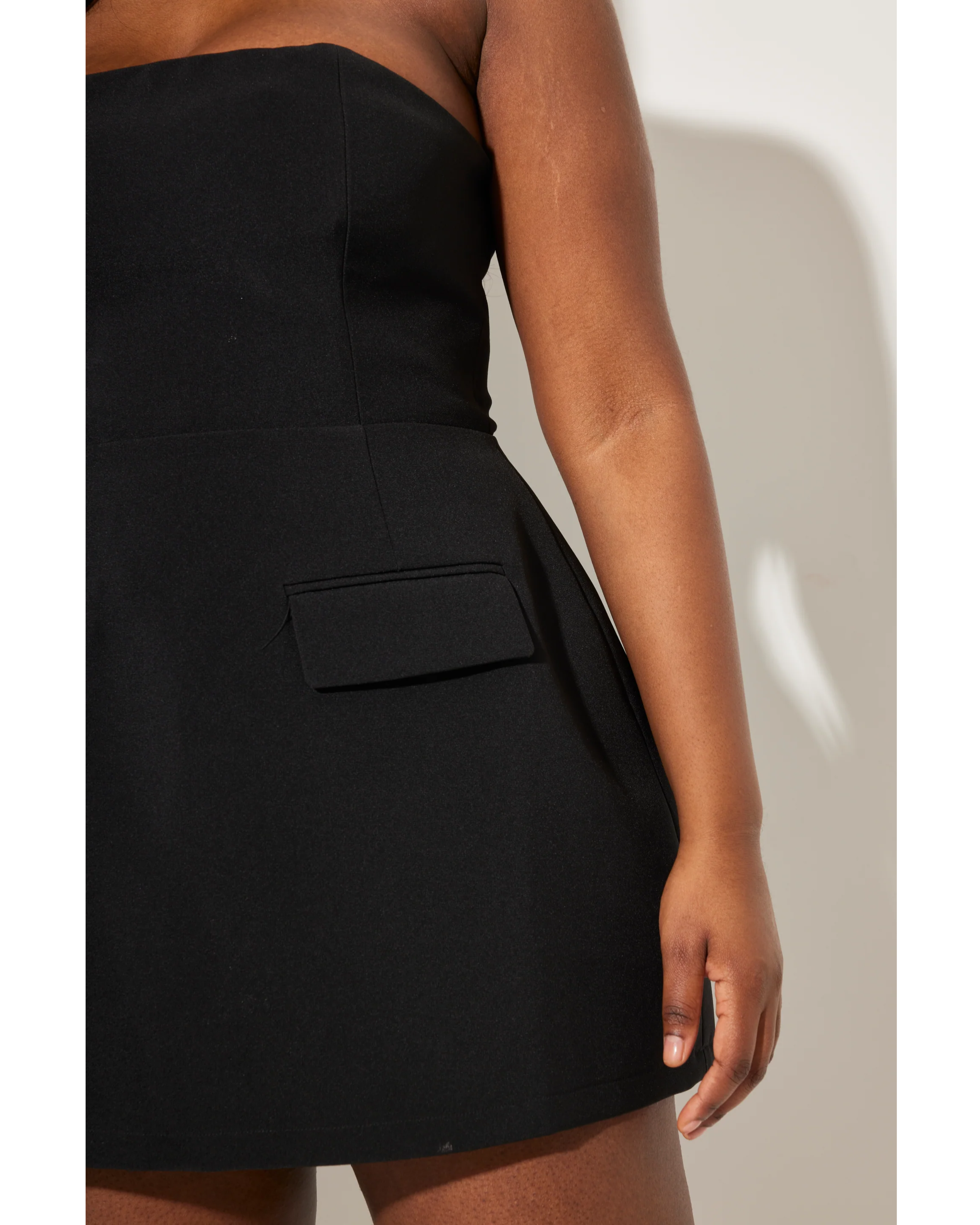 The Ultimate Muse Strapless Dress - Endless - UAE Rental and Resale for Women's Fashion