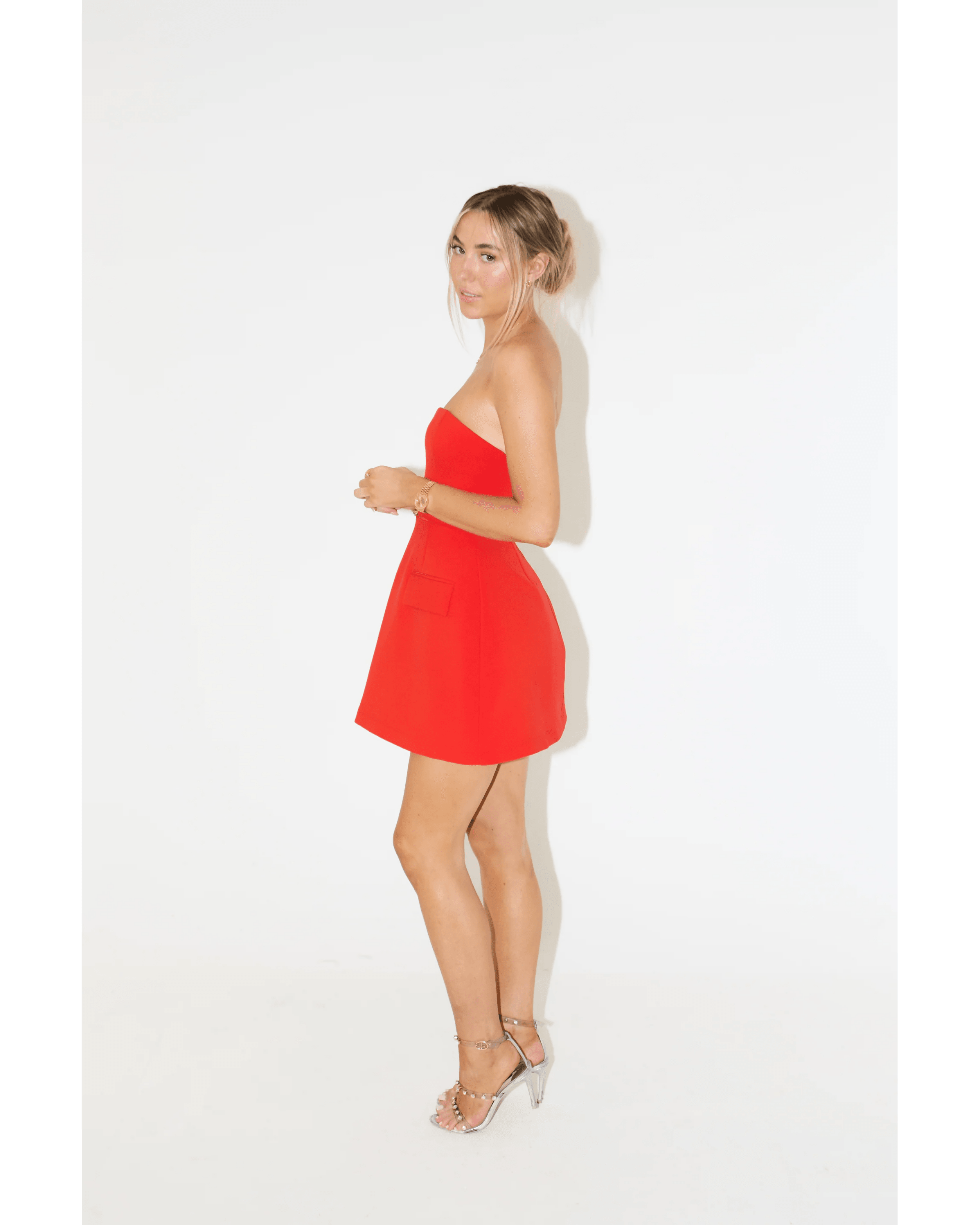 The Ultimate Muse Strapless Dress - Endless - UAE Rental and Resale for Women's Fashion