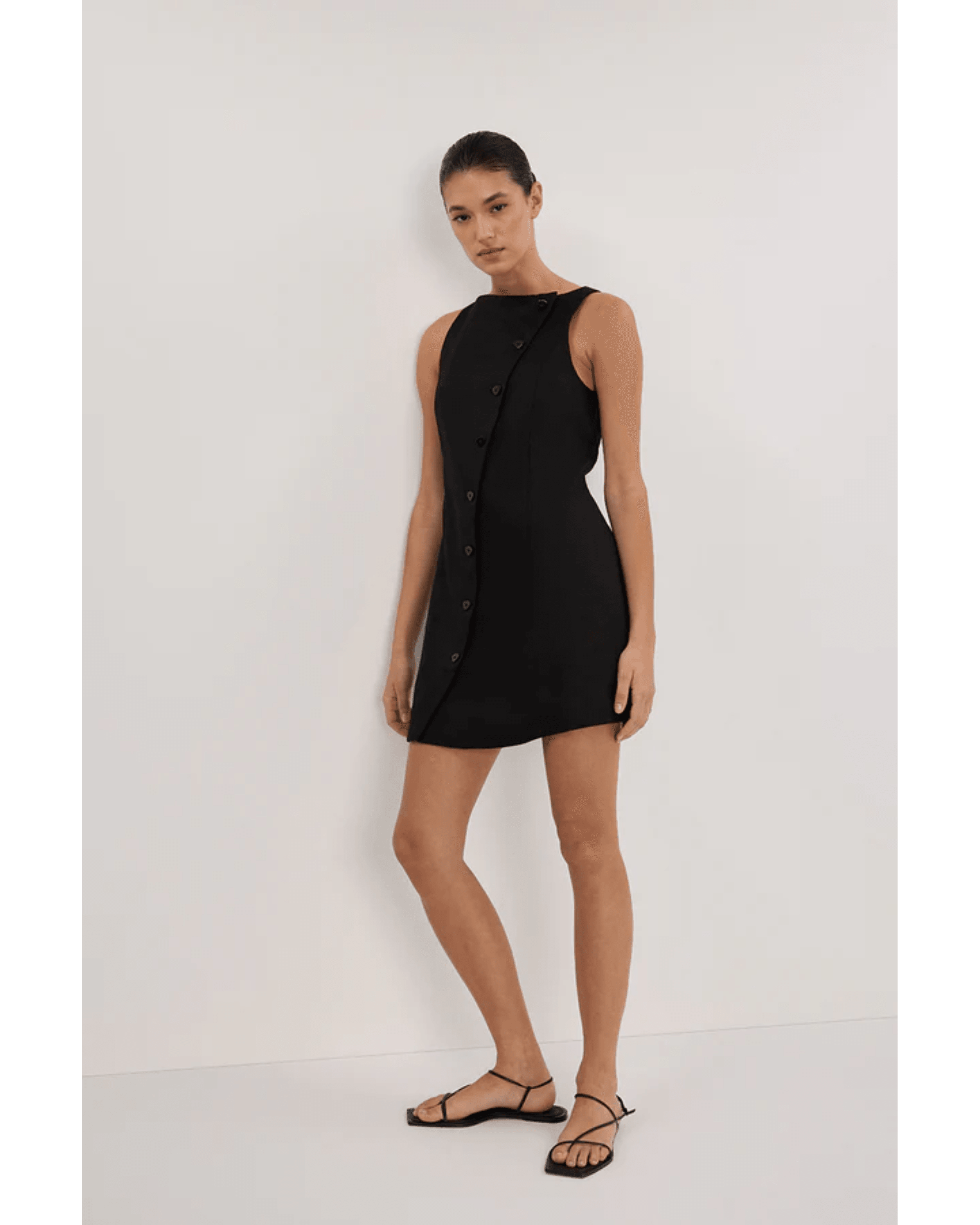 Tommy Black Linen Mini Dress - Endless - UAE Rental and Resale for Women's Fashion