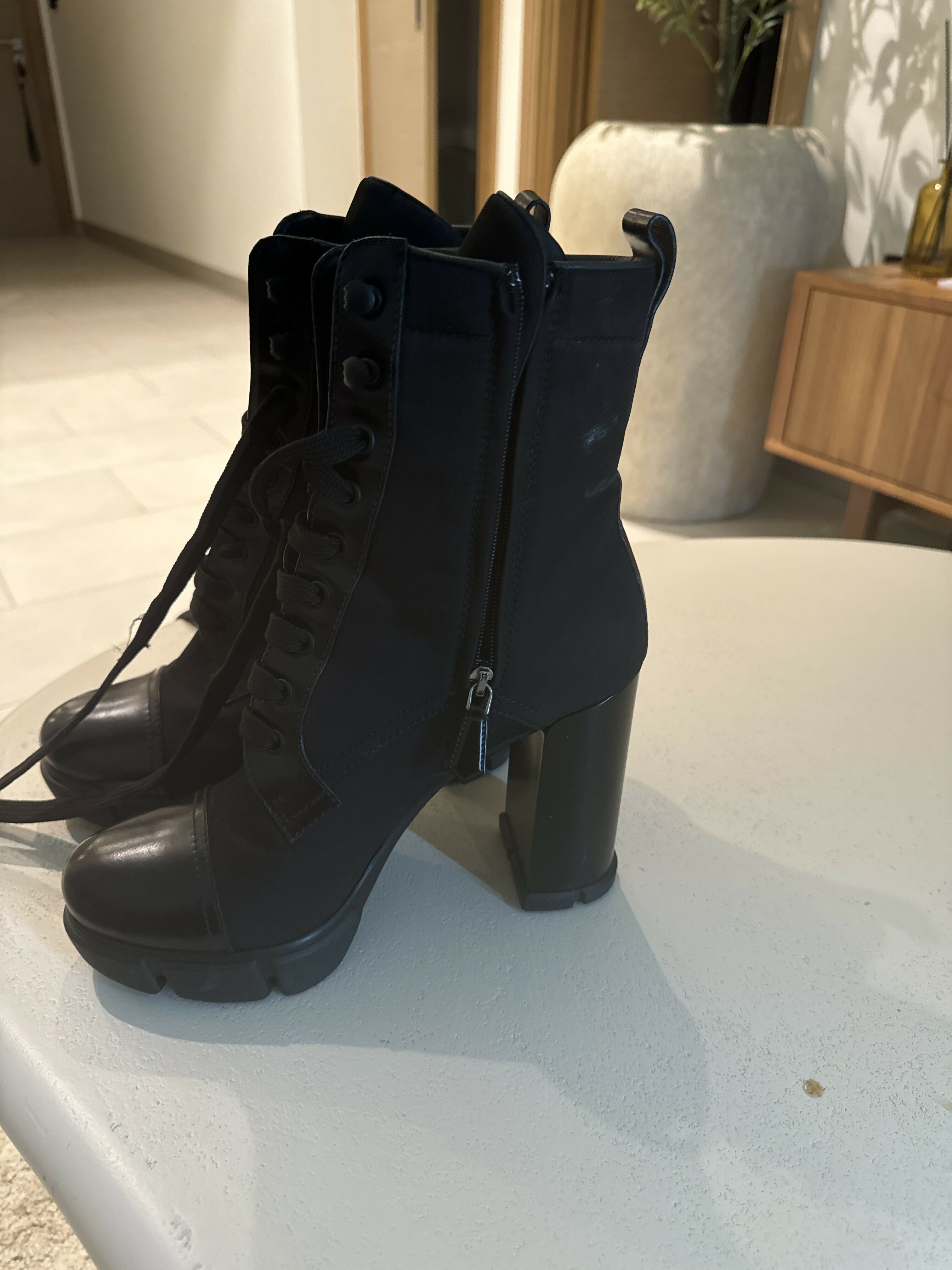 Triangle-Logo 110mm Boots - Endless - UAE Rental and Resale for Women's Fashion