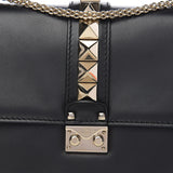 Vitello Medium Glam Lock Rockstud Flap Black - Endless - UAE Rental and Resale for Women's Fashion