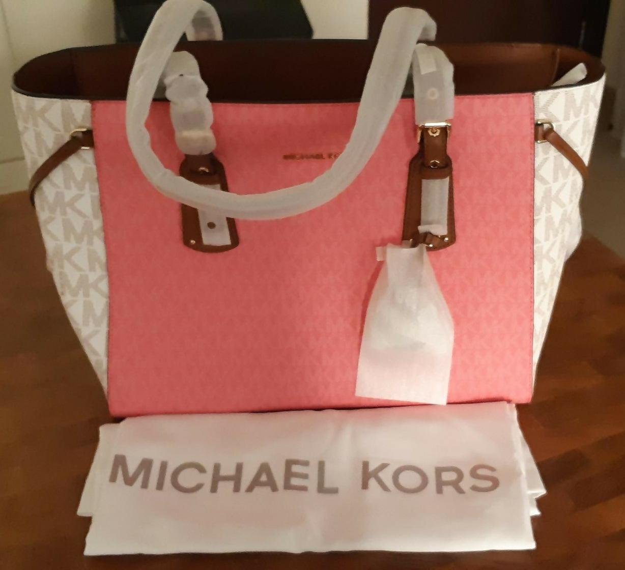 Voyager Medium Color-Block Logo Tote Bag - Endless - UAE Rental and Resale for Women's Fashion
